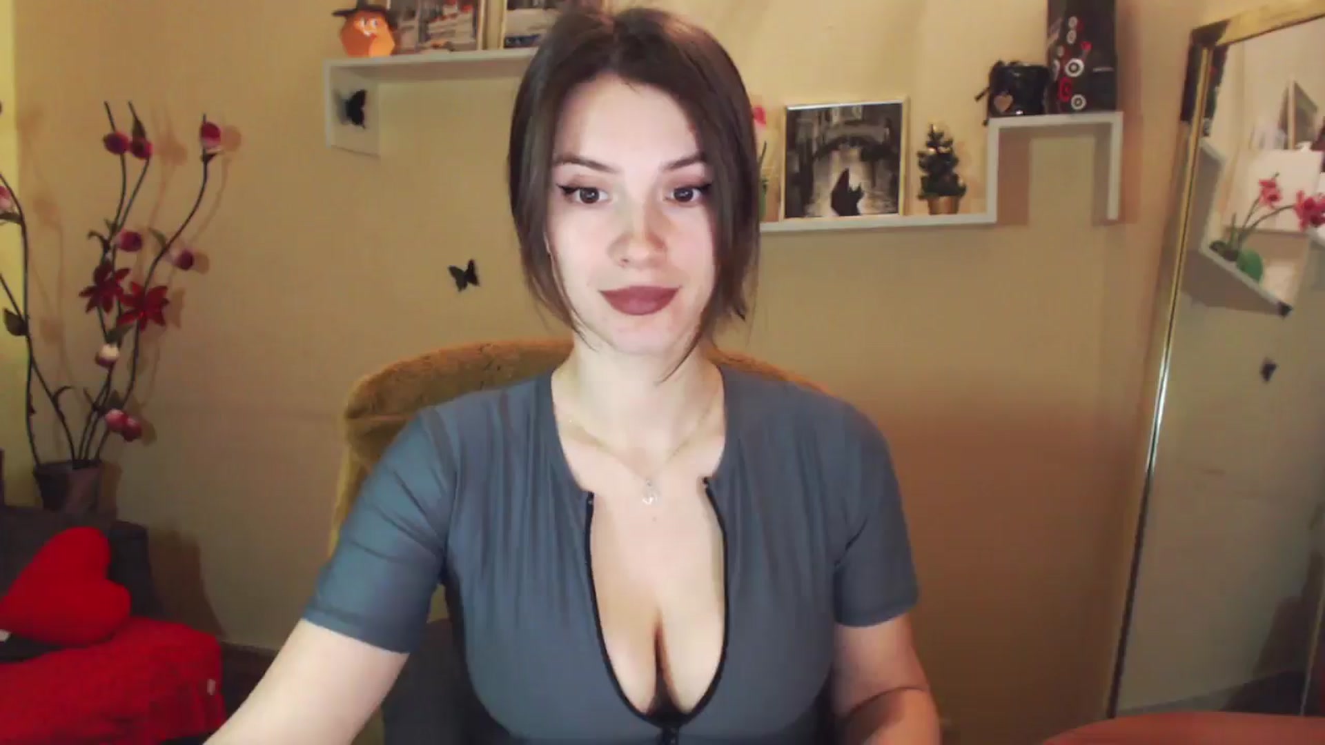 Gallery image thumbnail from MiaRoony's myfreecams stream on, 01/03/2026, 12:00 image 3 of 20
