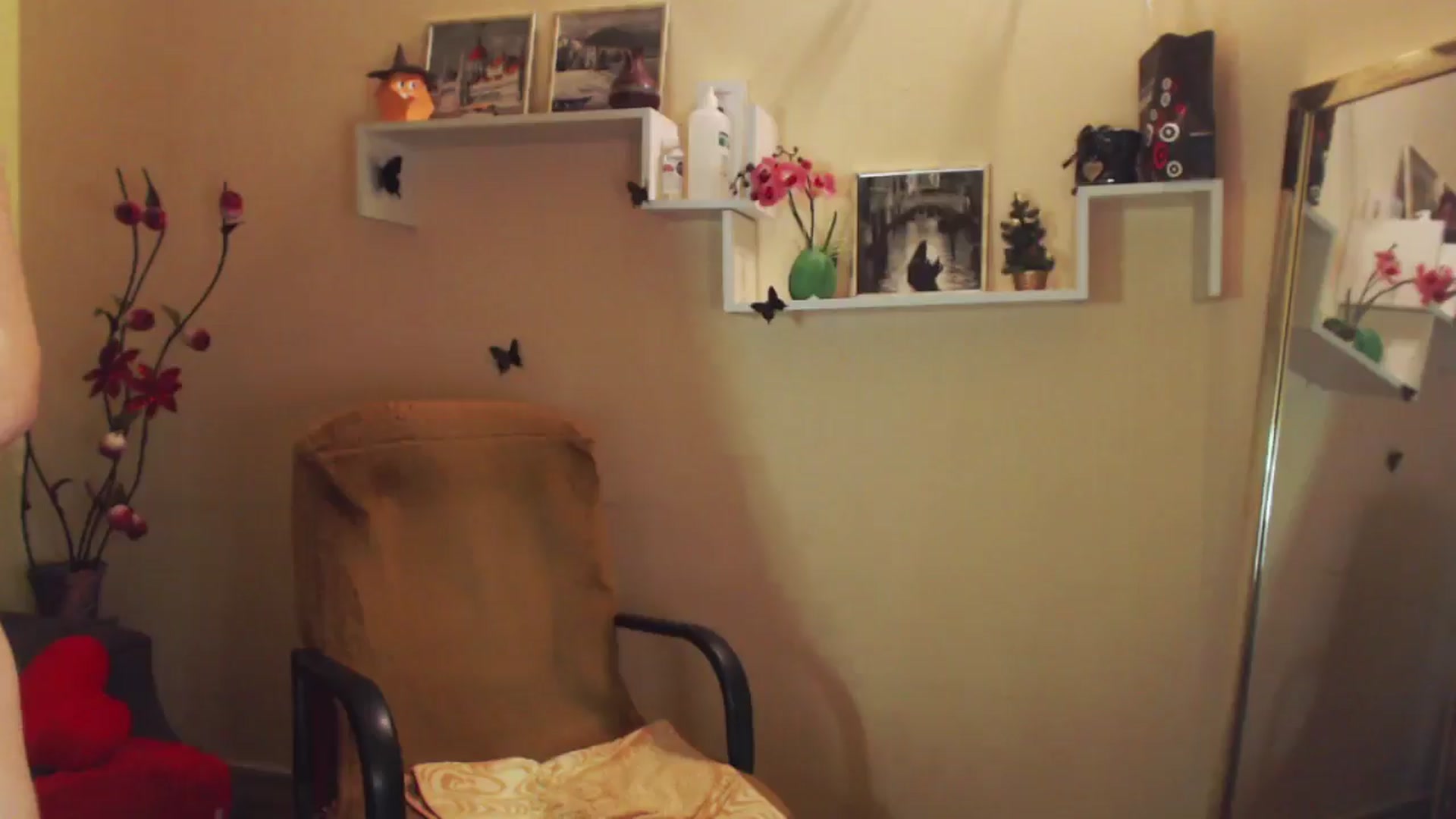 Gallery image thumbnail from MiaRoony's myfreecams stream on, 01/03/2026, 14:11 image 12 of 20