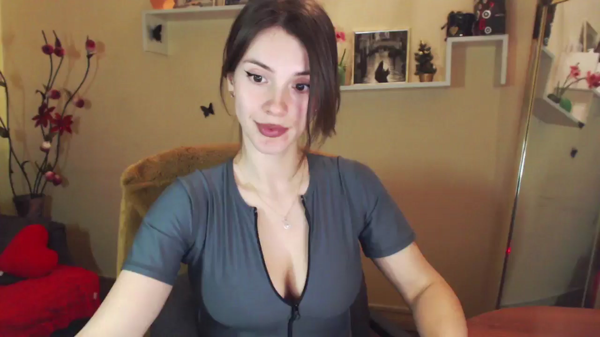 Gallery image thumbnail from MiaRoony's myfreecams stream on, 01/03/2026, 14:11 image 18 of 20