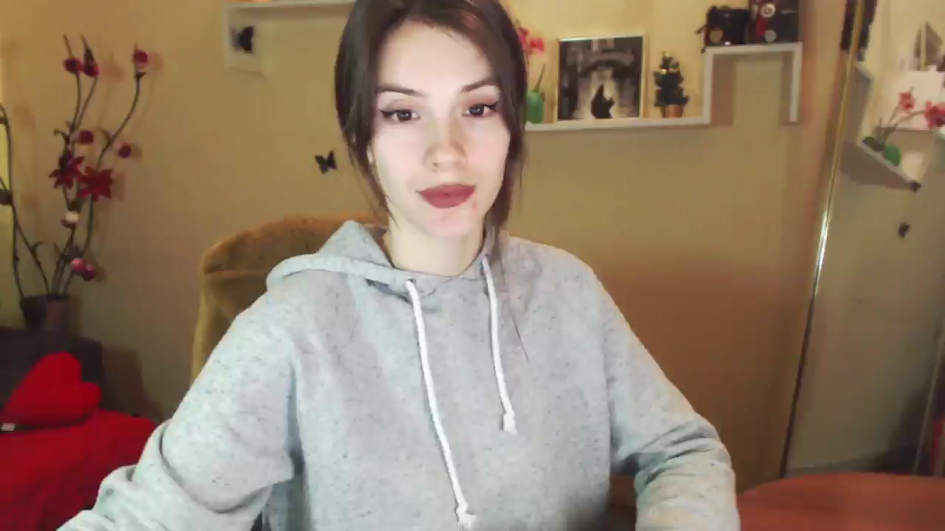 Gallery image thumbnail from MiaRoony's myfreecams stream on, 01/04/2026, 14:45 image 3 of 20