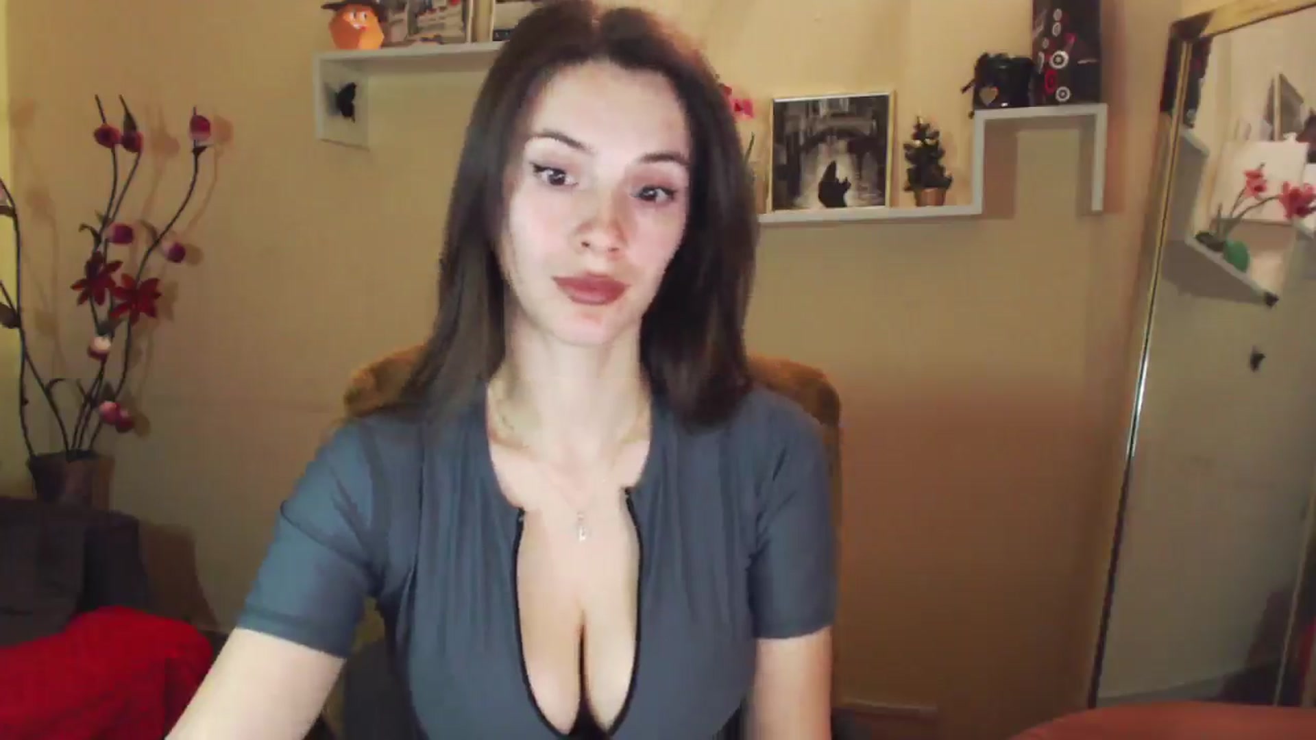 Gallery image thumbnail from MiaRoony's myfreecams stream on, 01/05/2026, 15:54 image 9 of 20