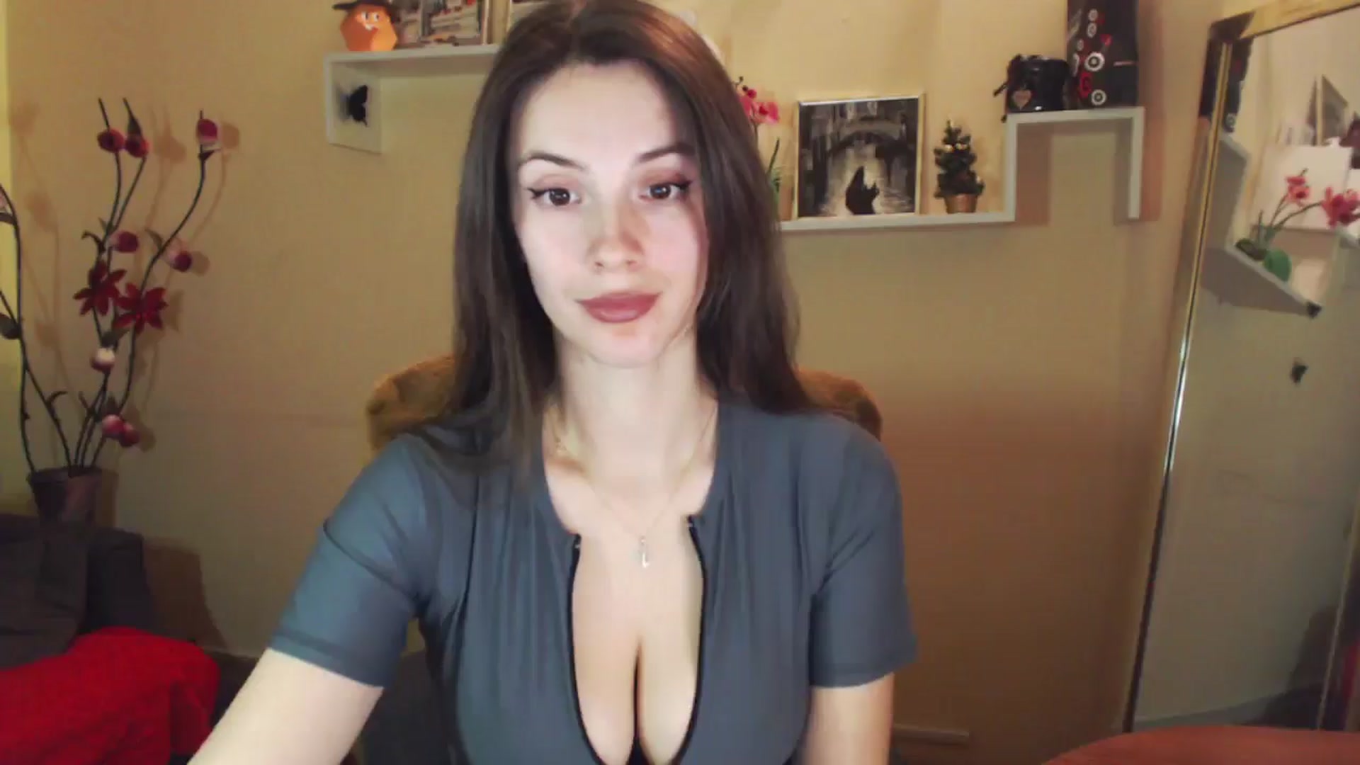 Gallery image thumbnail from MiaRoony's myfreecams stream on, 01/05/2026, 15:54 image 10 of 20