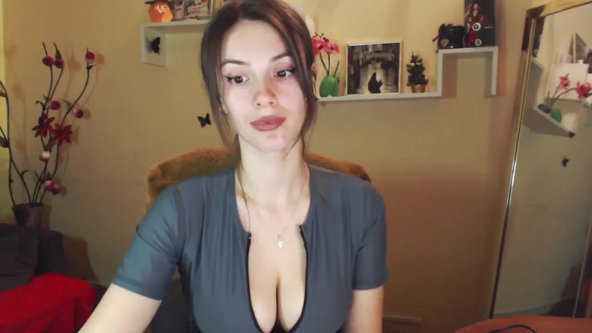 Gallery image thumbnail from MiaRoony's myfreecams stream on, 01/05/2026, 15:54 image 7 of 20