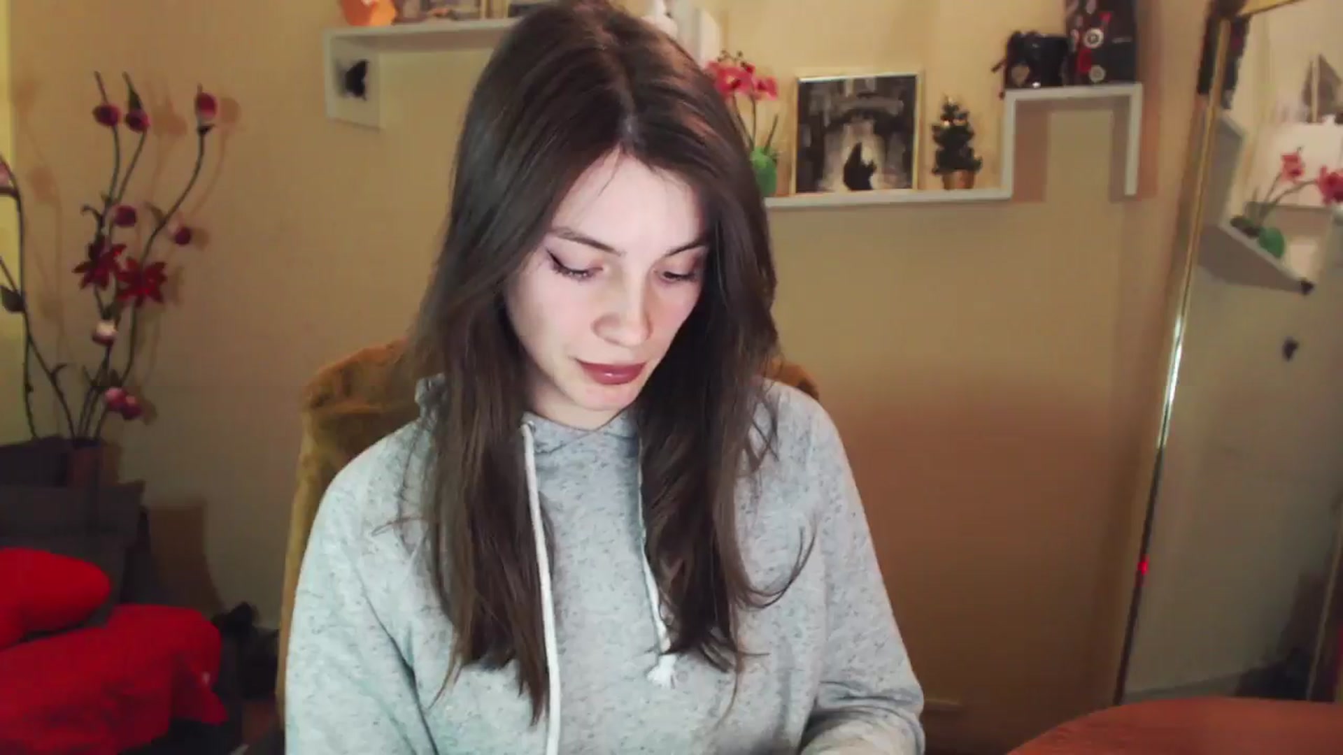 Gallery image thumbnail from MiaRoony's myfreecams stream on, 01/06/2026, 14:49 image 18 of 20