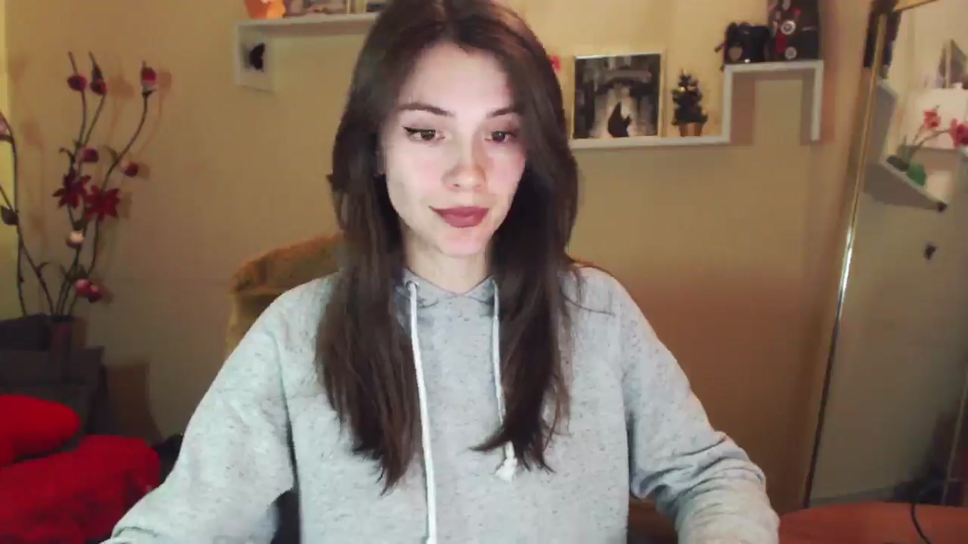 Gallery image thumbnail from MiaRoony's myfreecams stream on, 01/06/2026, 14:49 image 11 of 20
