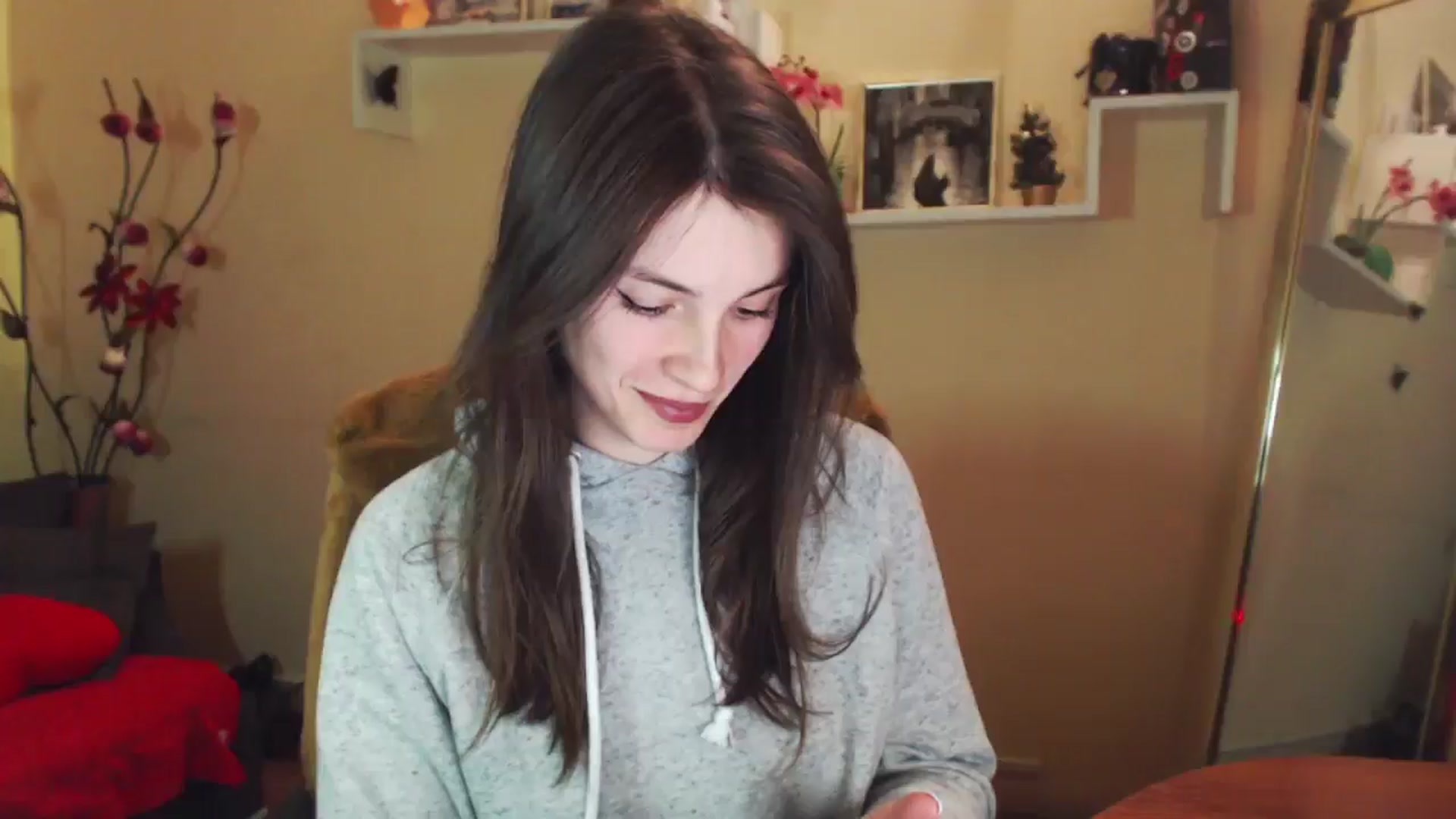 Gallery image thumbnail from MiaRoony's myfreecams stream on, 01/06/2026, 14:49 image 17 of 20
