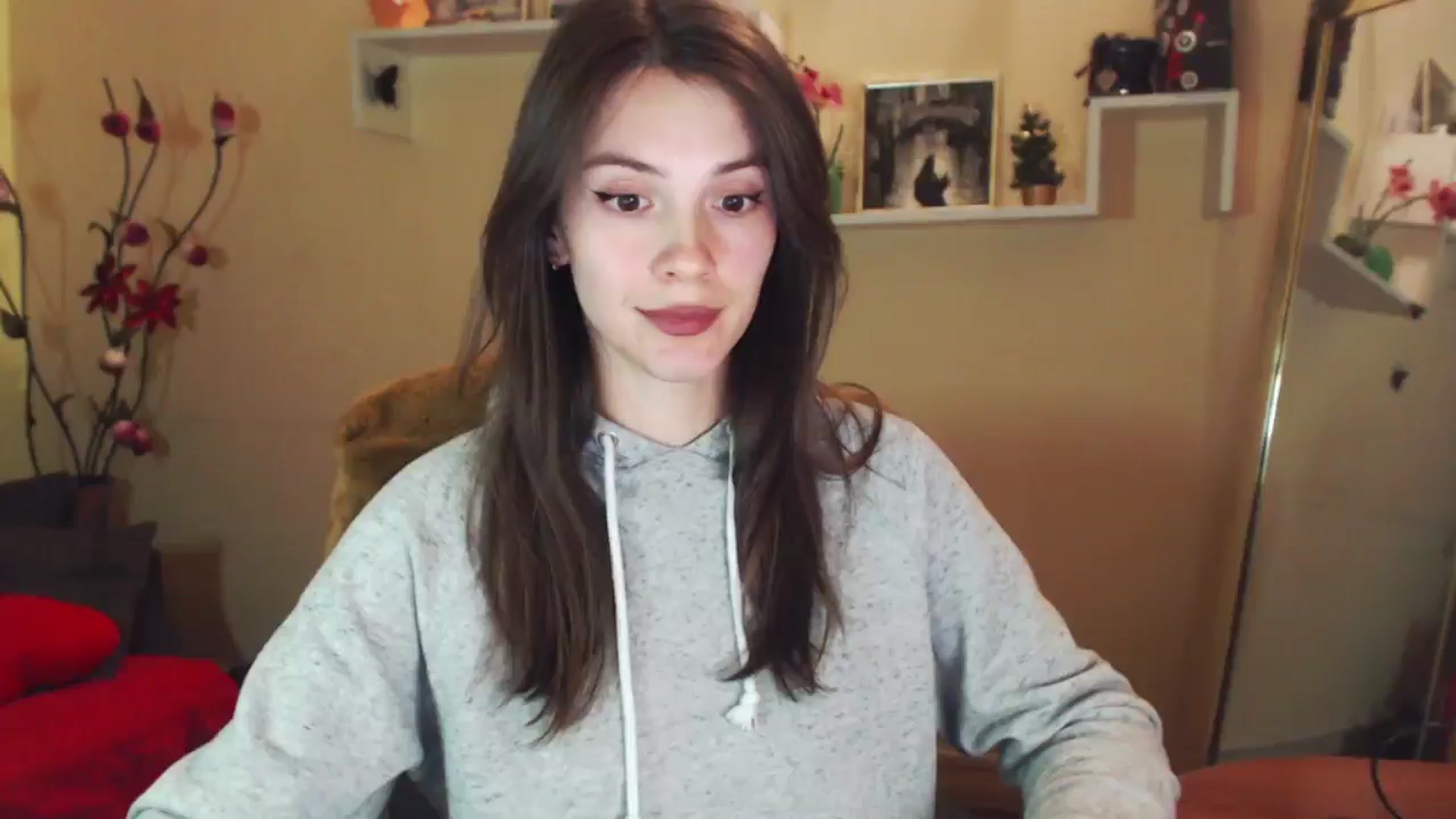 Gallery image thumbnail from MiaRoony's myfreecams stream on, 01/06/2026, 14:49 image 13 of 20
