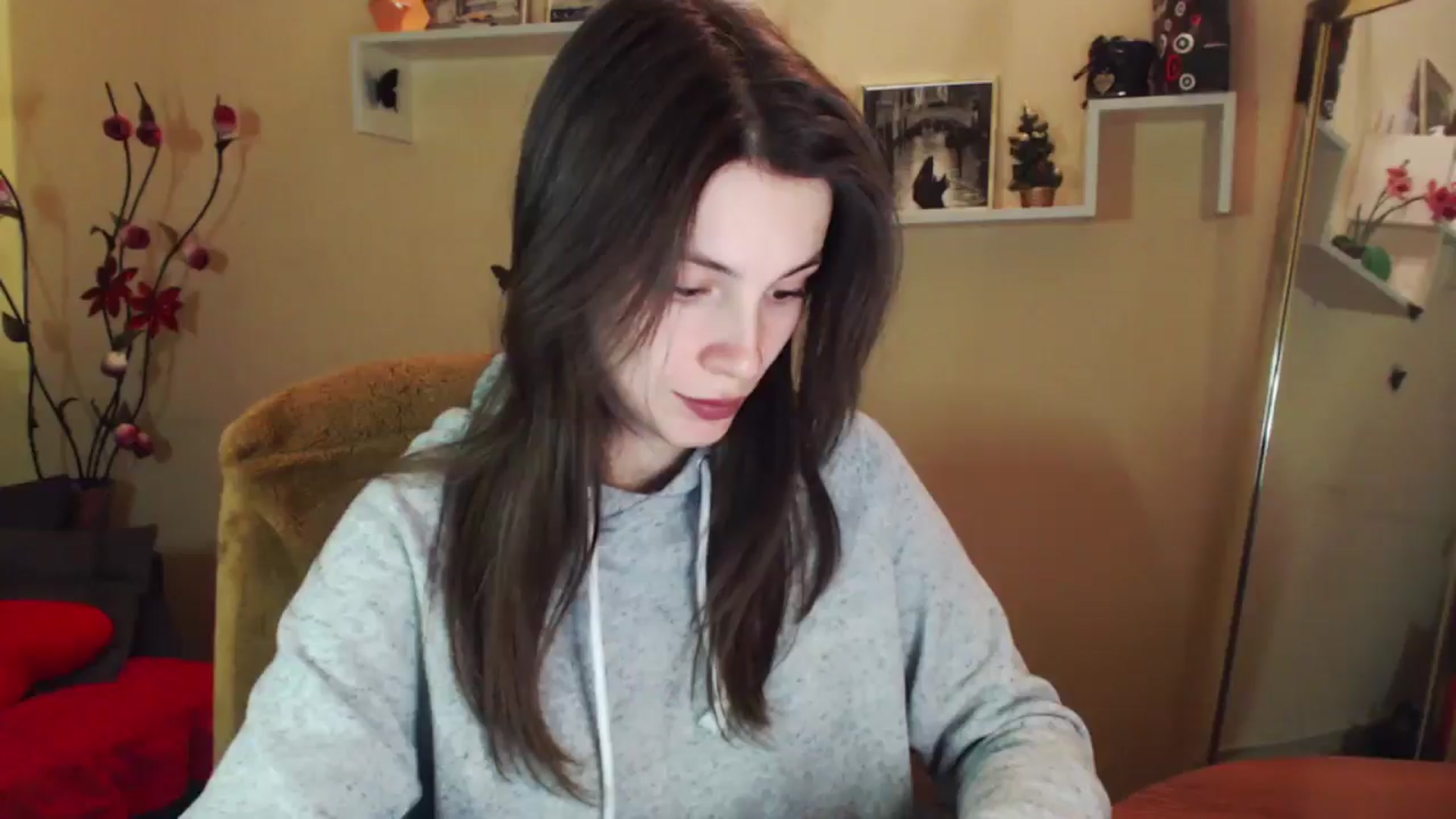 Gallery image thumbnail from MiaRoony's myfreecams stream on, 01/07/2026, 11:30 image 2 of 20