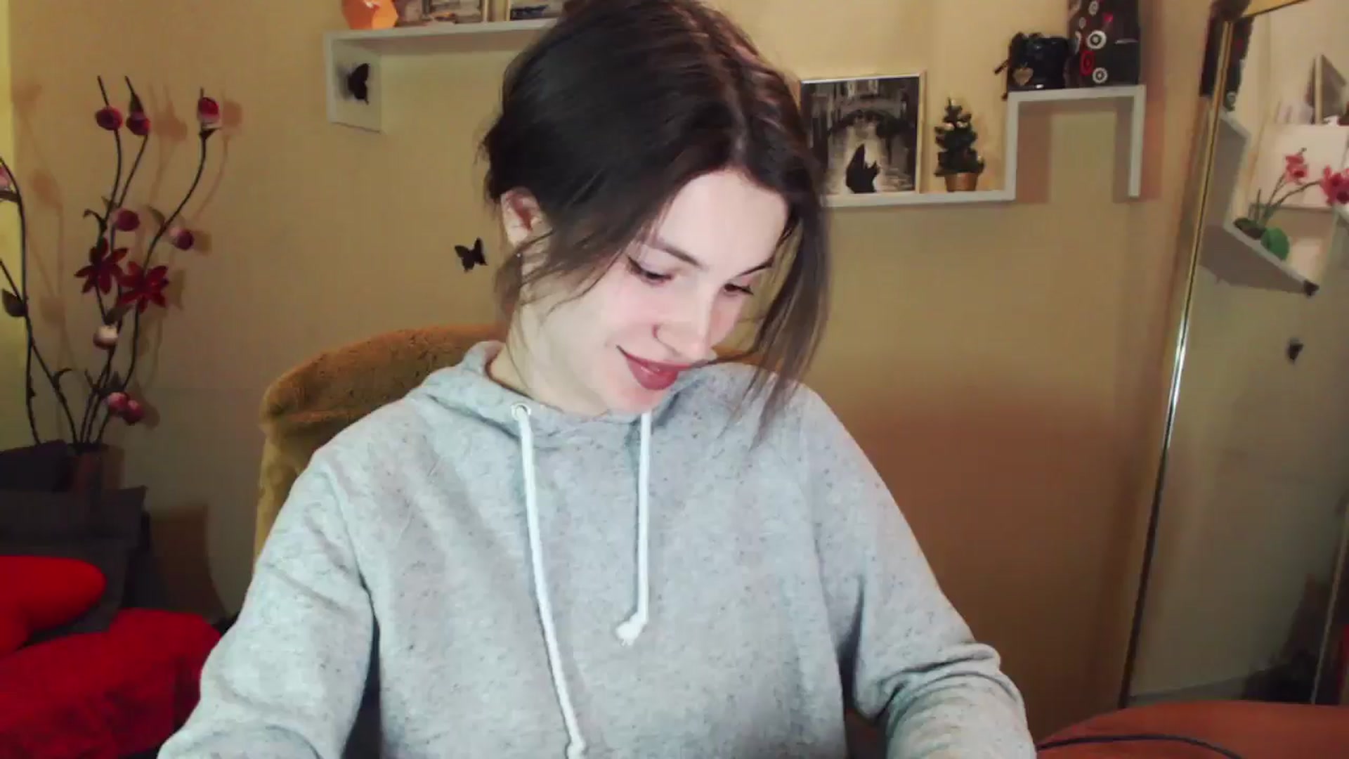 Gallery image thumbnail from MiaRoony's myfreecams stream on, 01/07/2026, 11:30 image 8 of 20