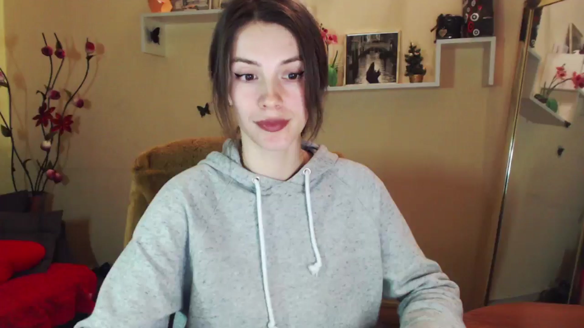 Gallery image thumbnail from MiaRoony's myfreecams stream on, 01/07/2026, 11:30 image 17 of 20