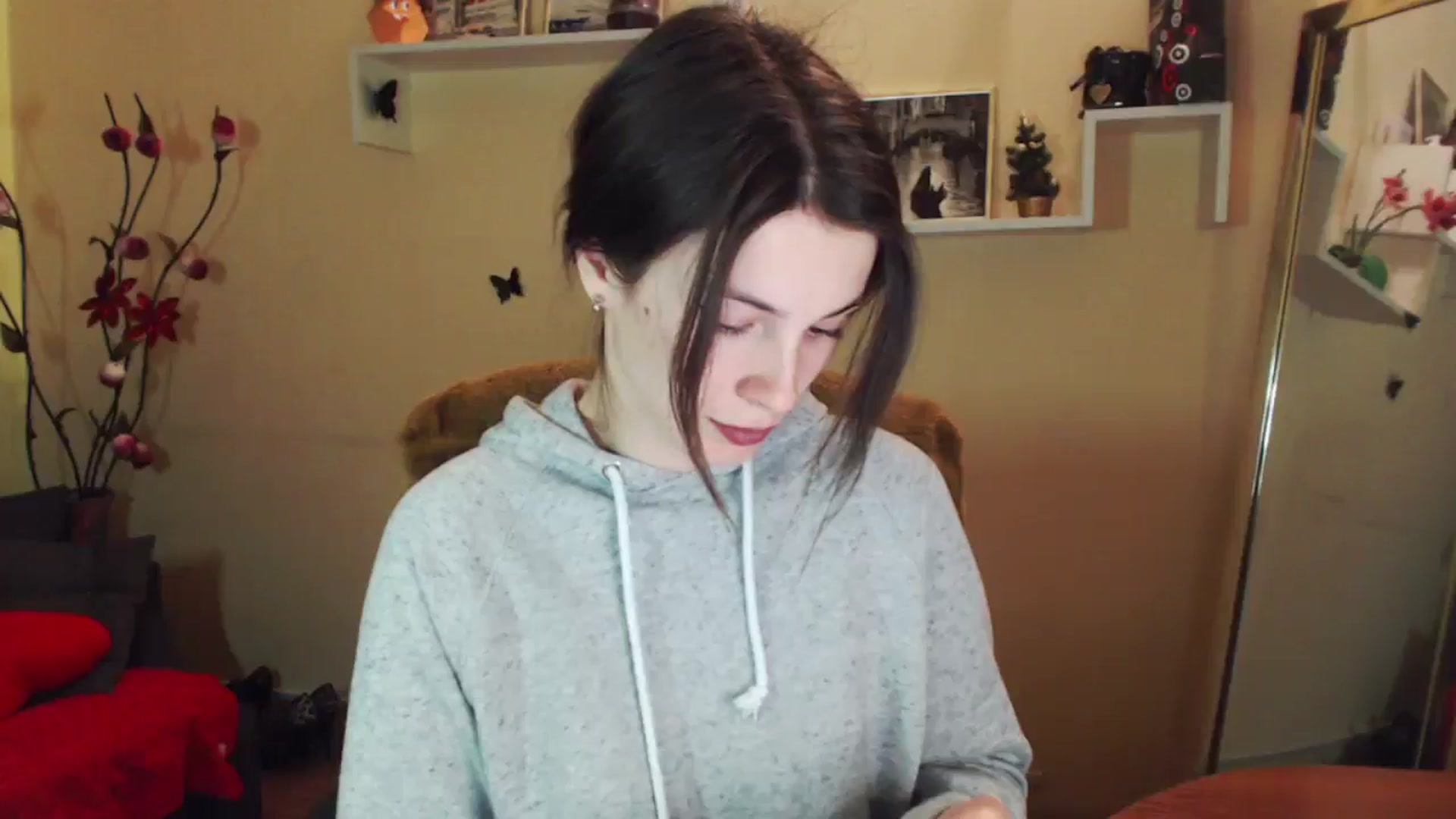 Gallery image thumbnail from MiaRoony's myfreecams stream on, 01/07/2026, 12:04 image 16 of 20