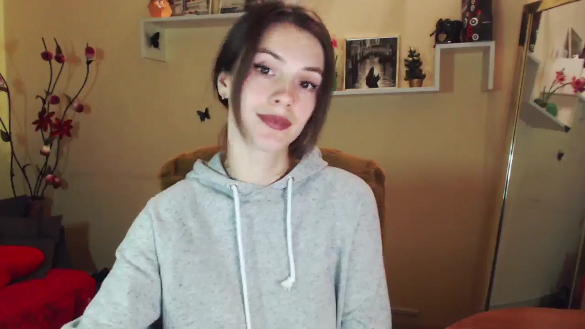 Gallery image thumbnail from MiaRoony's myfreecams stream on, 01/07/2026, 12:04 image 15 of 20