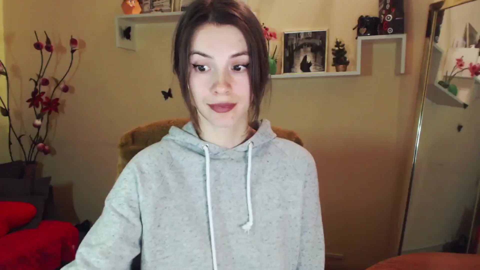 Gallery image thumbnail from MiaRoony's myfreecams stream on, 01/07/2026, 12:04 image 12 of 20