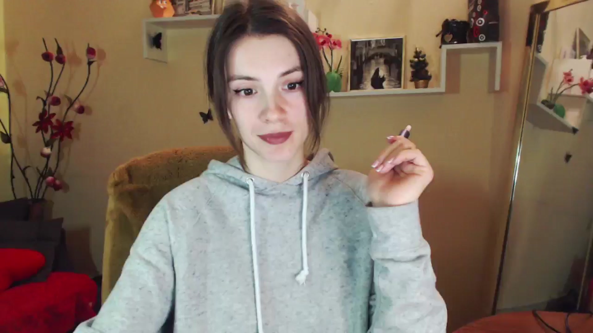 Gallery image thumbnail from MiaRoony's myfreecams stream on, 01/07/2026, 12:04 image 3 of 20