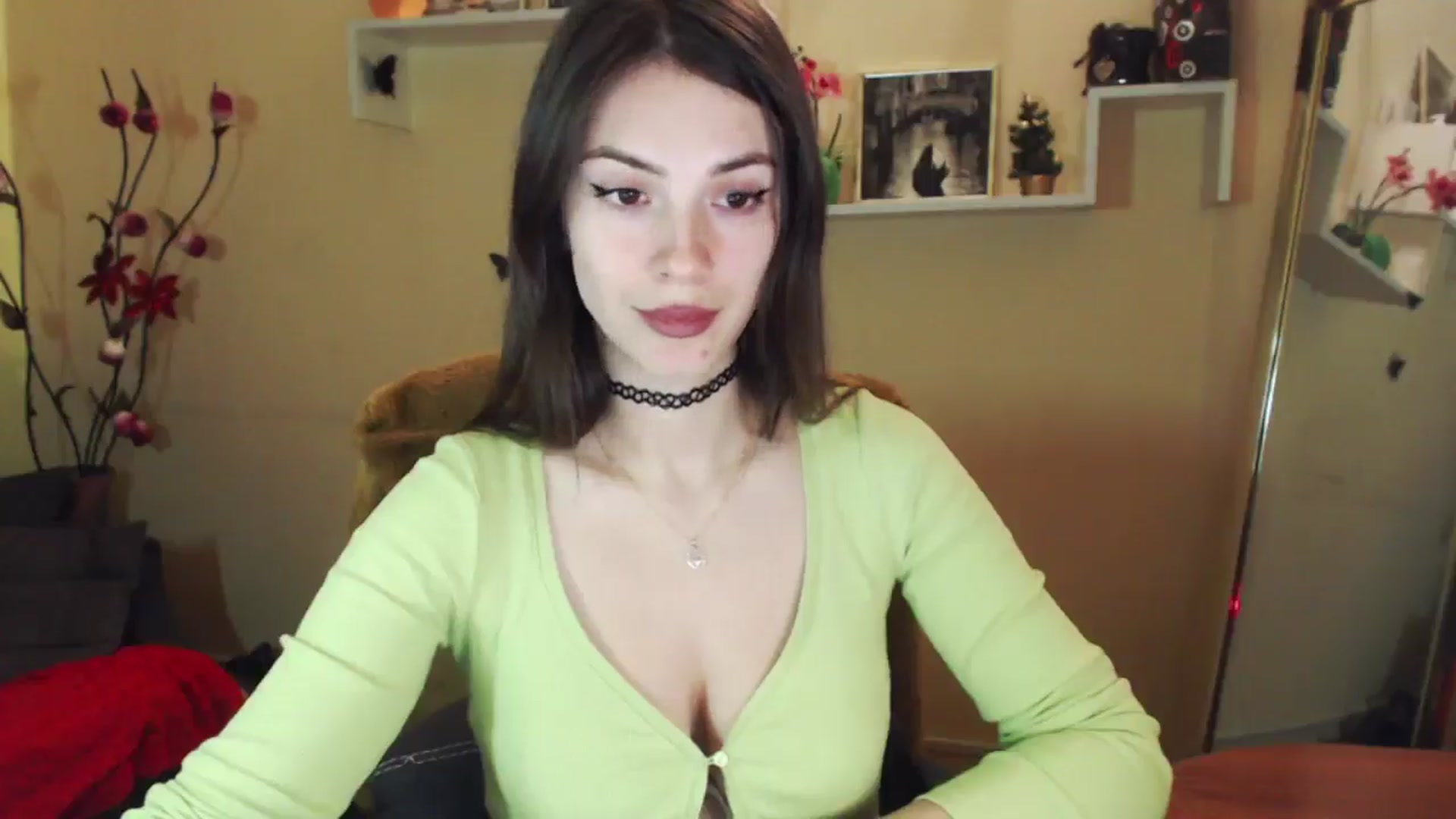 Gallery image thumbnail from MiaRoony's myfreecams stream on, 01/10/2026, 12:33 image 17 of 20
