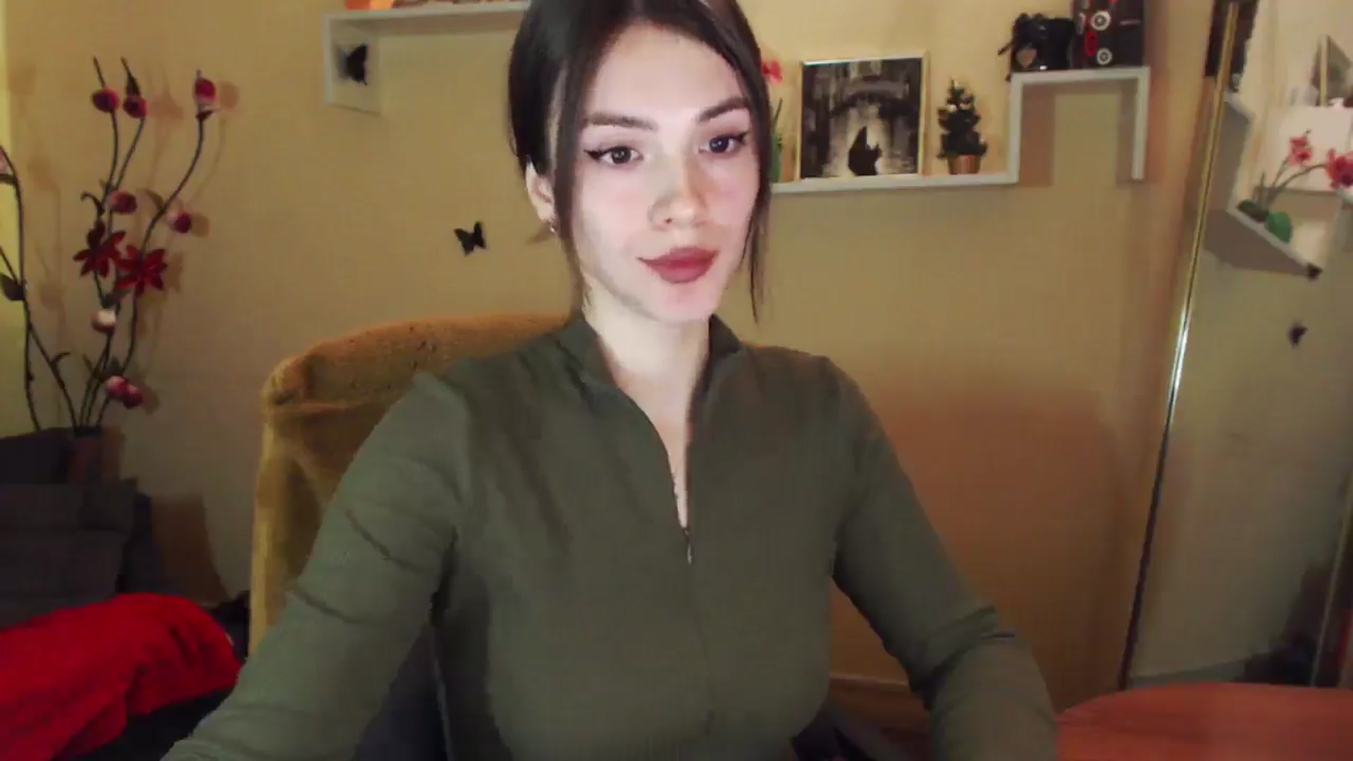Gallery image thumbnail from MiaRoony's myfreecams stream on, 01/10/2026, 13:41 image 10 of 20