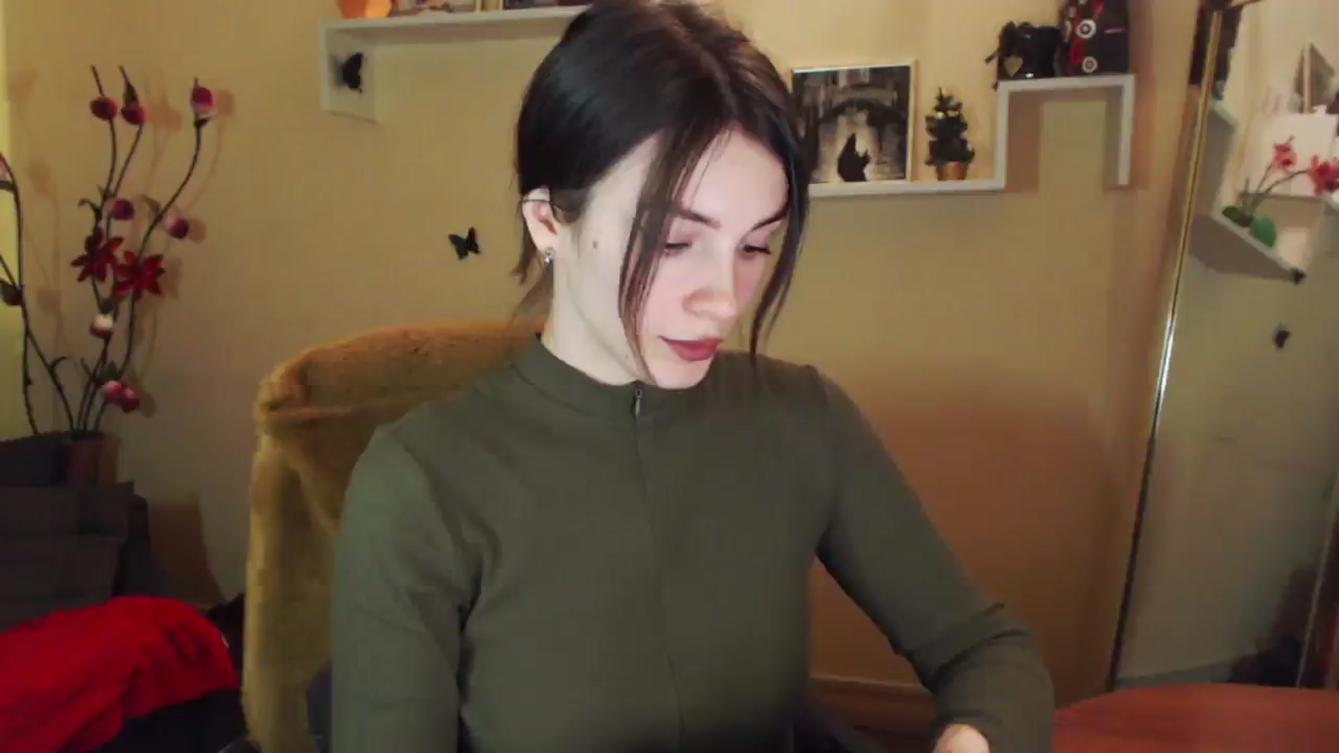 Gallery image thumbnail from MiaRoony's myfreecams stream on, 01/10/2026, 13:41 image 17 of 20