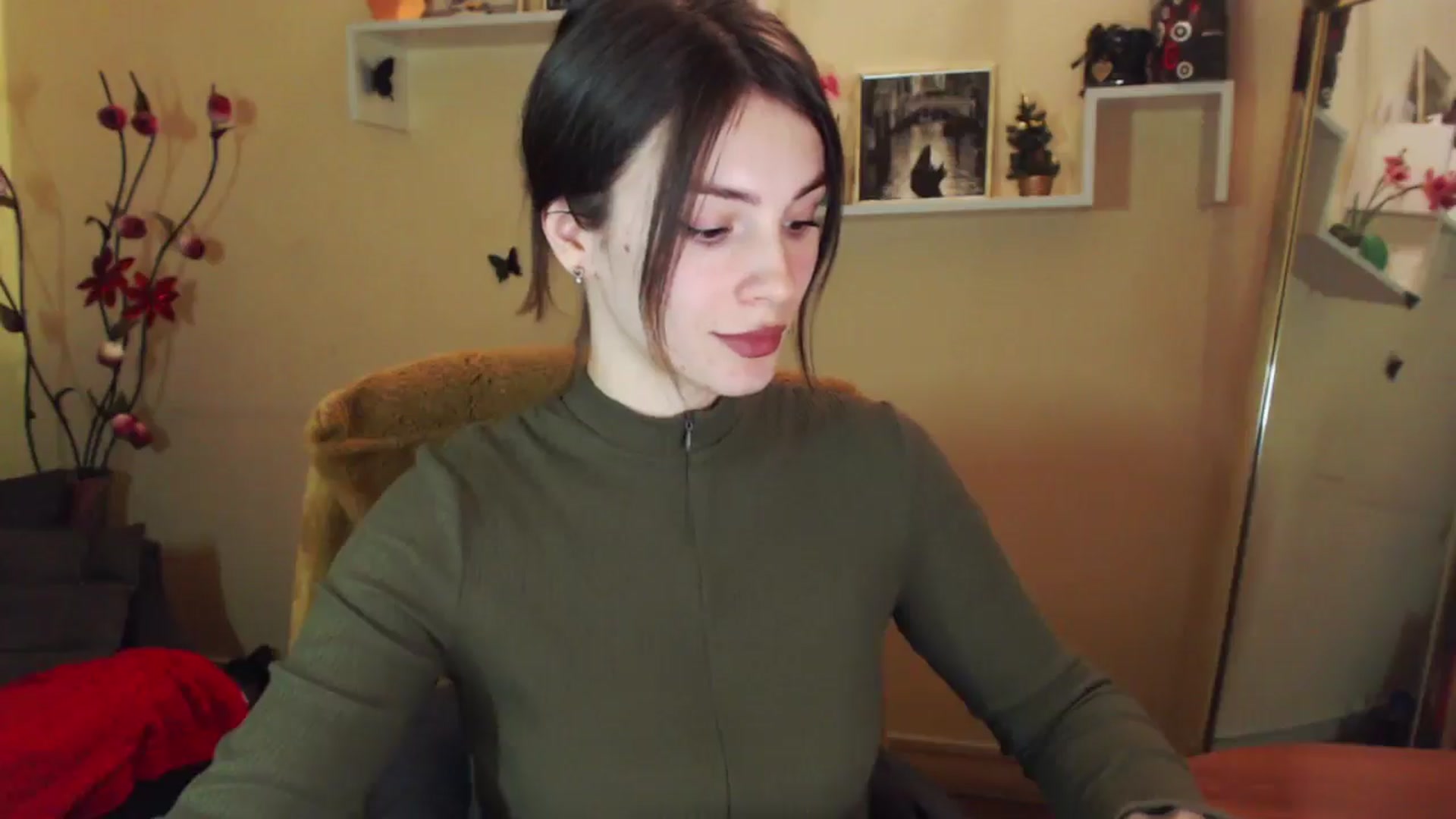 Gallery image thumbnail from MiaRoony's myfreecams stream on, 01/10/2026, 13:41 image 14 of 20