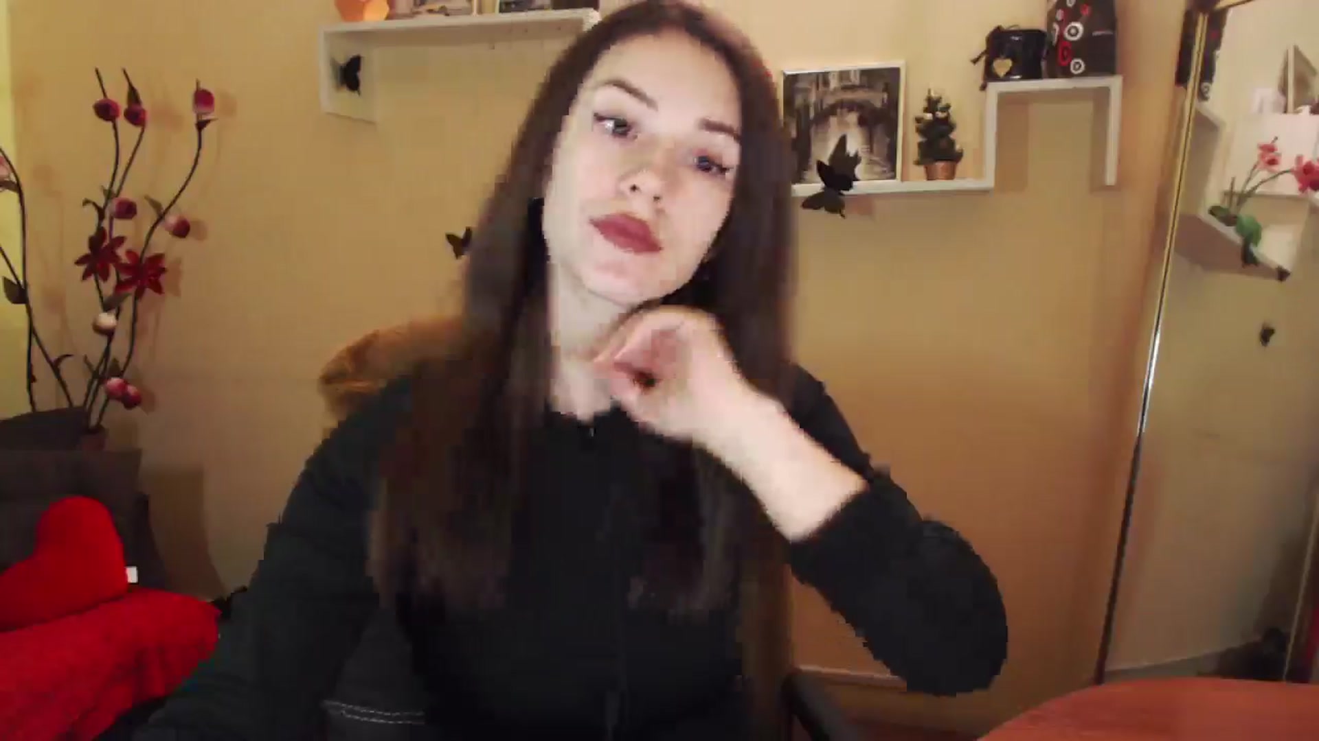 Gallery image thumbnail from MiaRoony's myfreecams stream on, 01/11/2026, 11:50 image 4 of 20