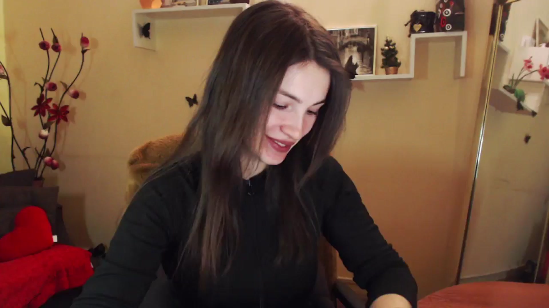 Gallery image thumbnail from MiaRoony's myfreecams stream on, 01/11/2026, 11:50 image 13 of 20