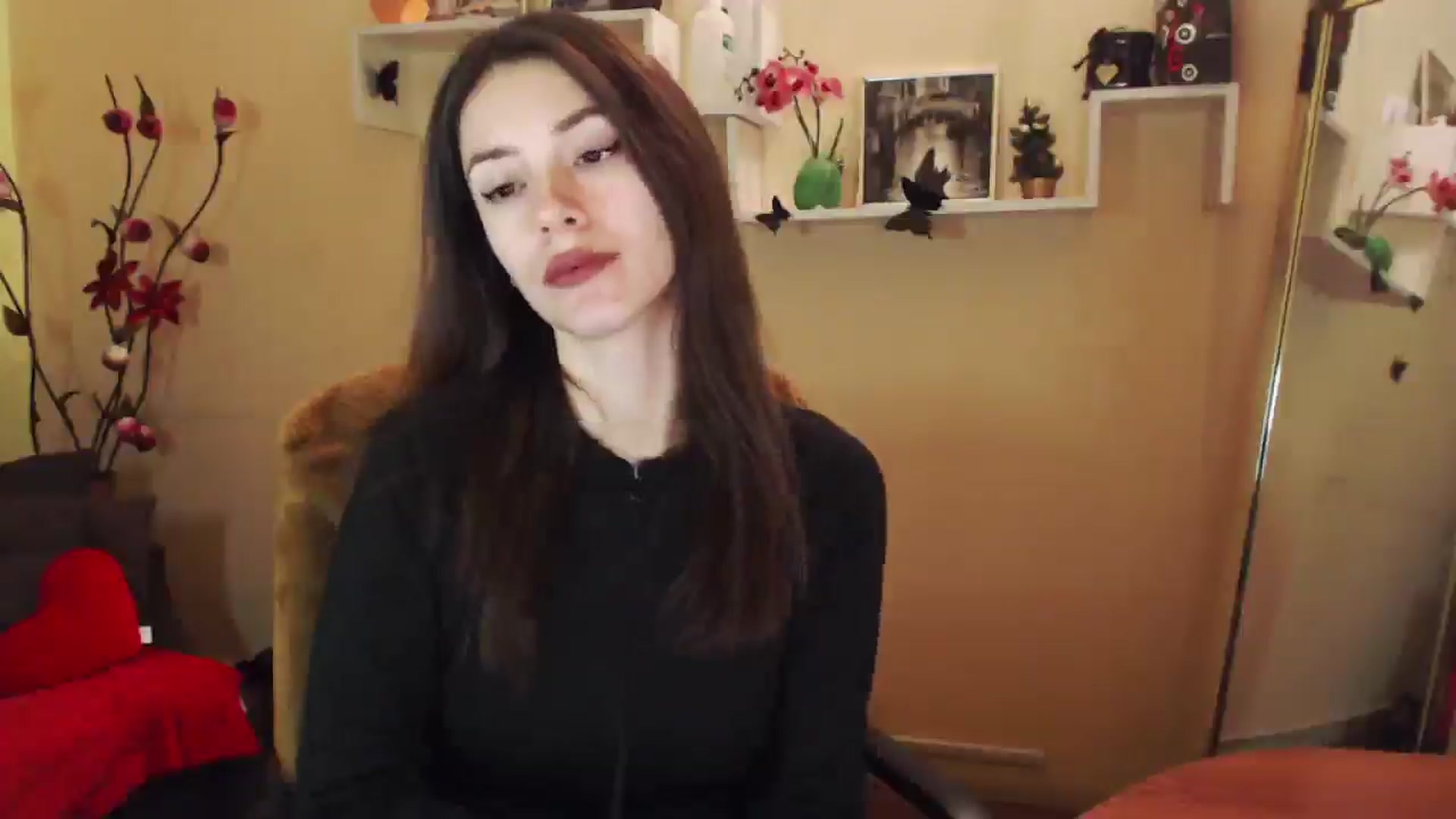 Gallery image thumbnail from MiaRoony's myfreecams stream on, 01/11/2026, 11:50 image 18 of 20