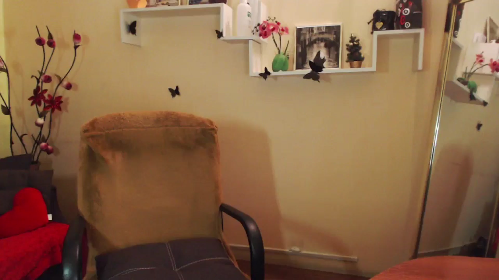 Gallery image thumbnail from MiaRoony's myfreecams stream on, 01/11/2026, 11:50 image 11 of 20