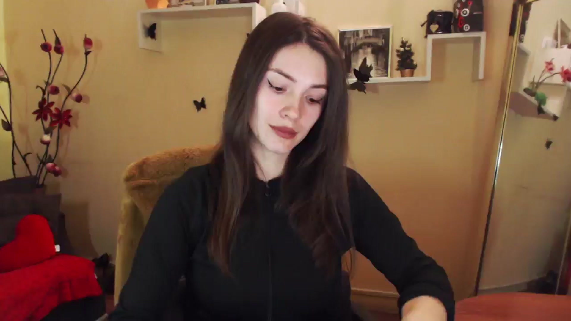 Gallery image thumbnail from MiaRoony's myfreecams stream on, 01/11/2026, 12:40 image 18 of 20