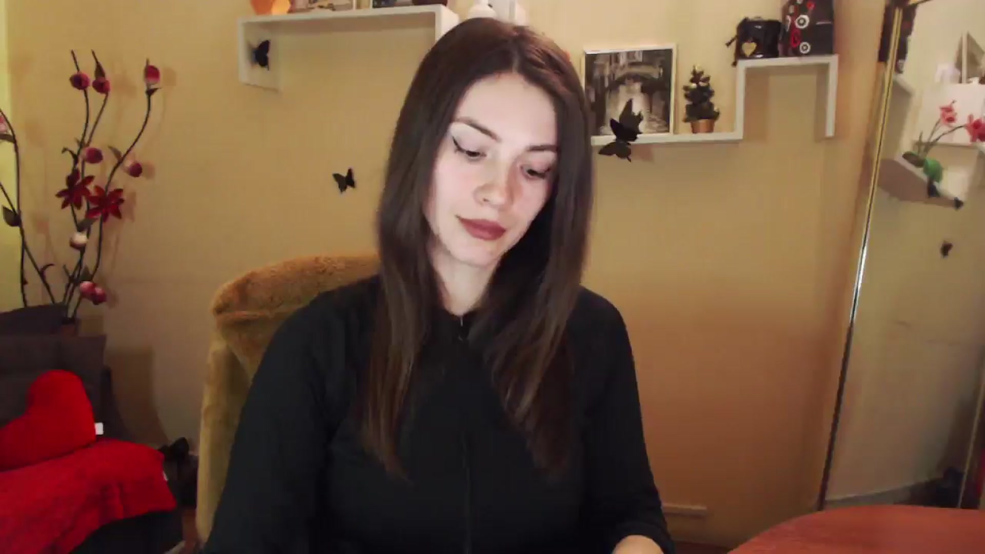 Gallery image thumbnail from MiaRoony's myfreecams stream on, 01/11/2026, 12:40 image 15 of 20
