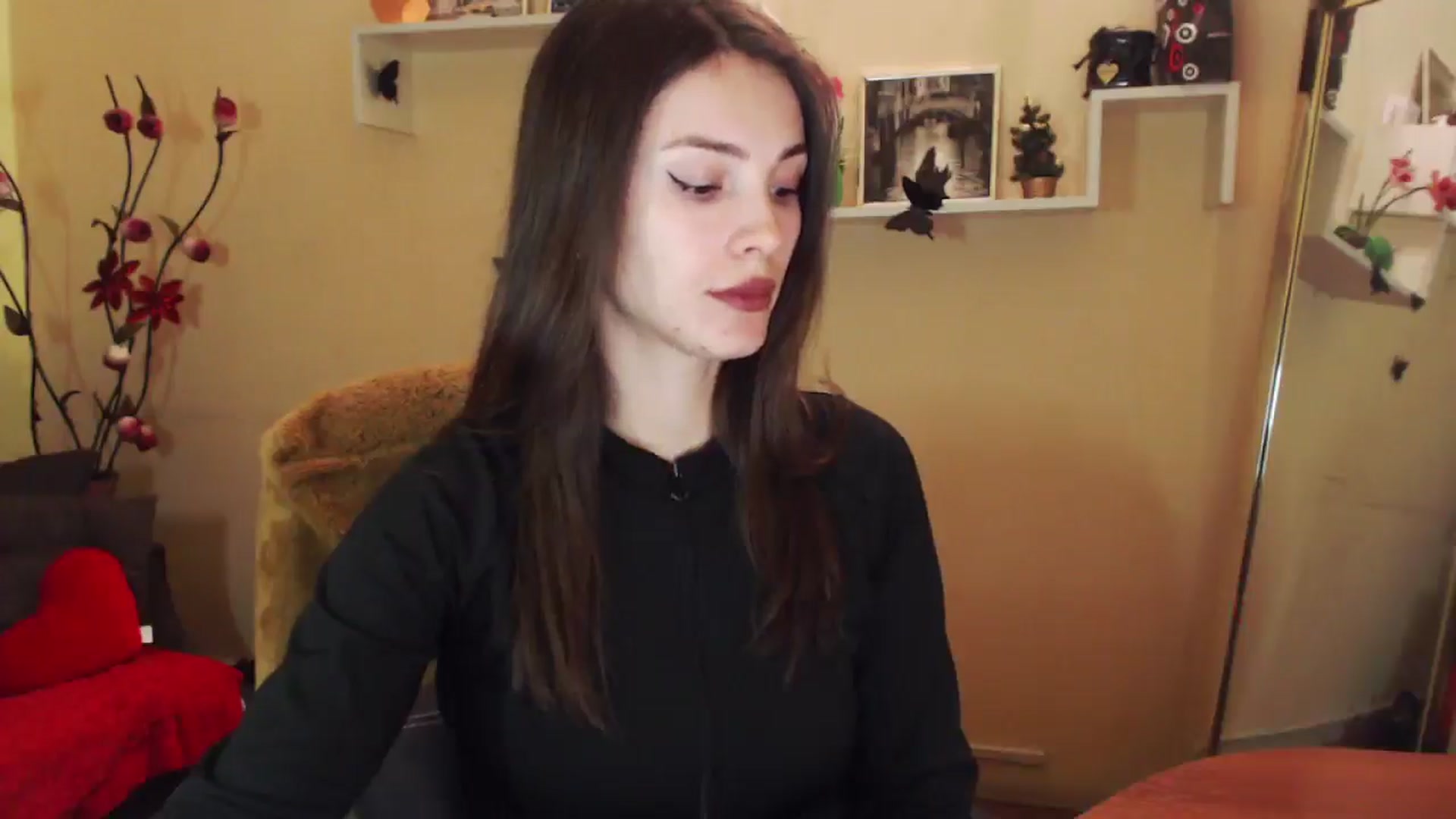 Gallery image thumbnail from MiaRoony's myfreecams stream on, 01/11/2026, 12:40 image 3 of 20