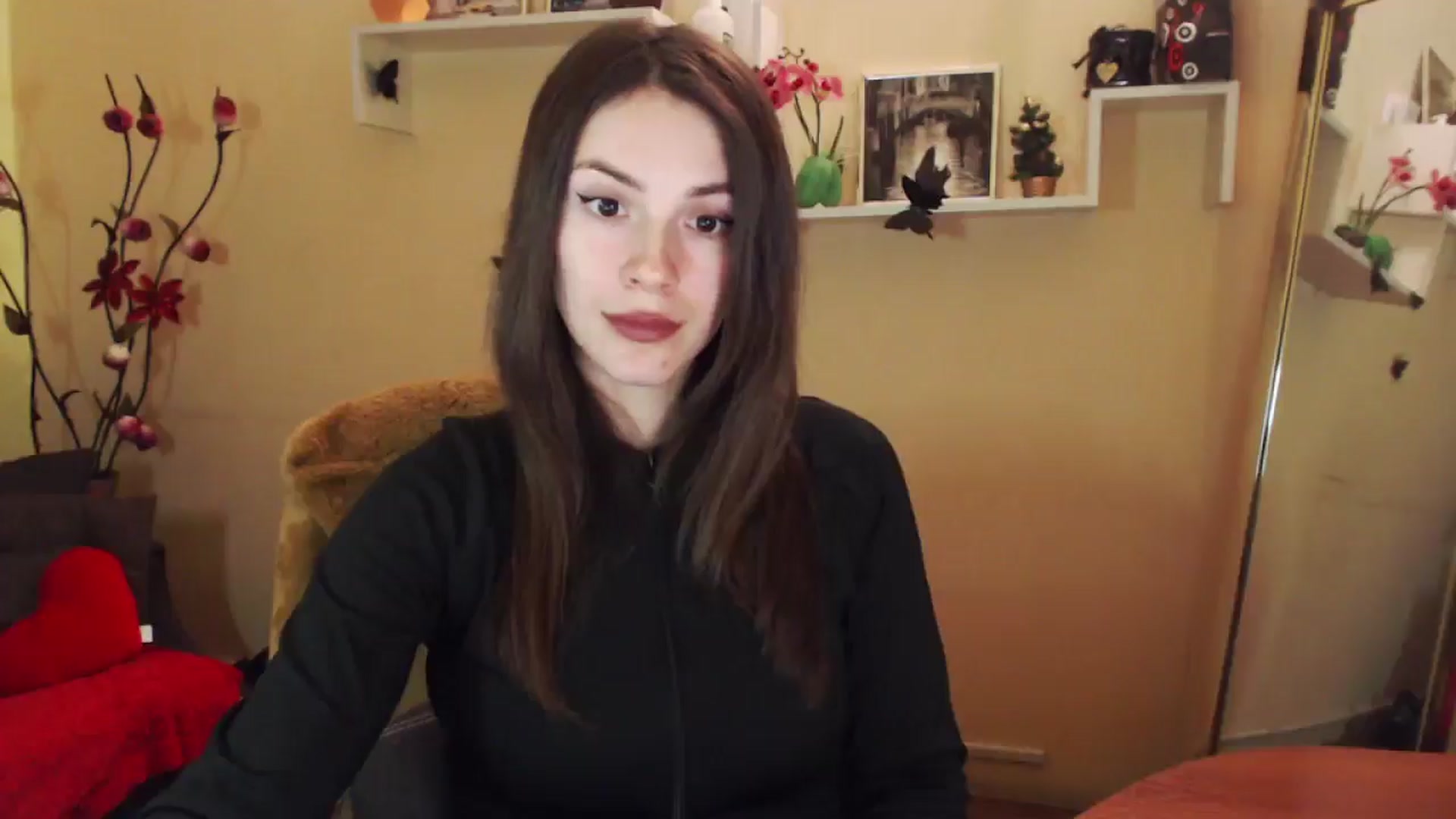 Gallery image thumbnail from MiaRoony's myfreecams stream on, 01/11/2026, 12:40 image 14 of 20