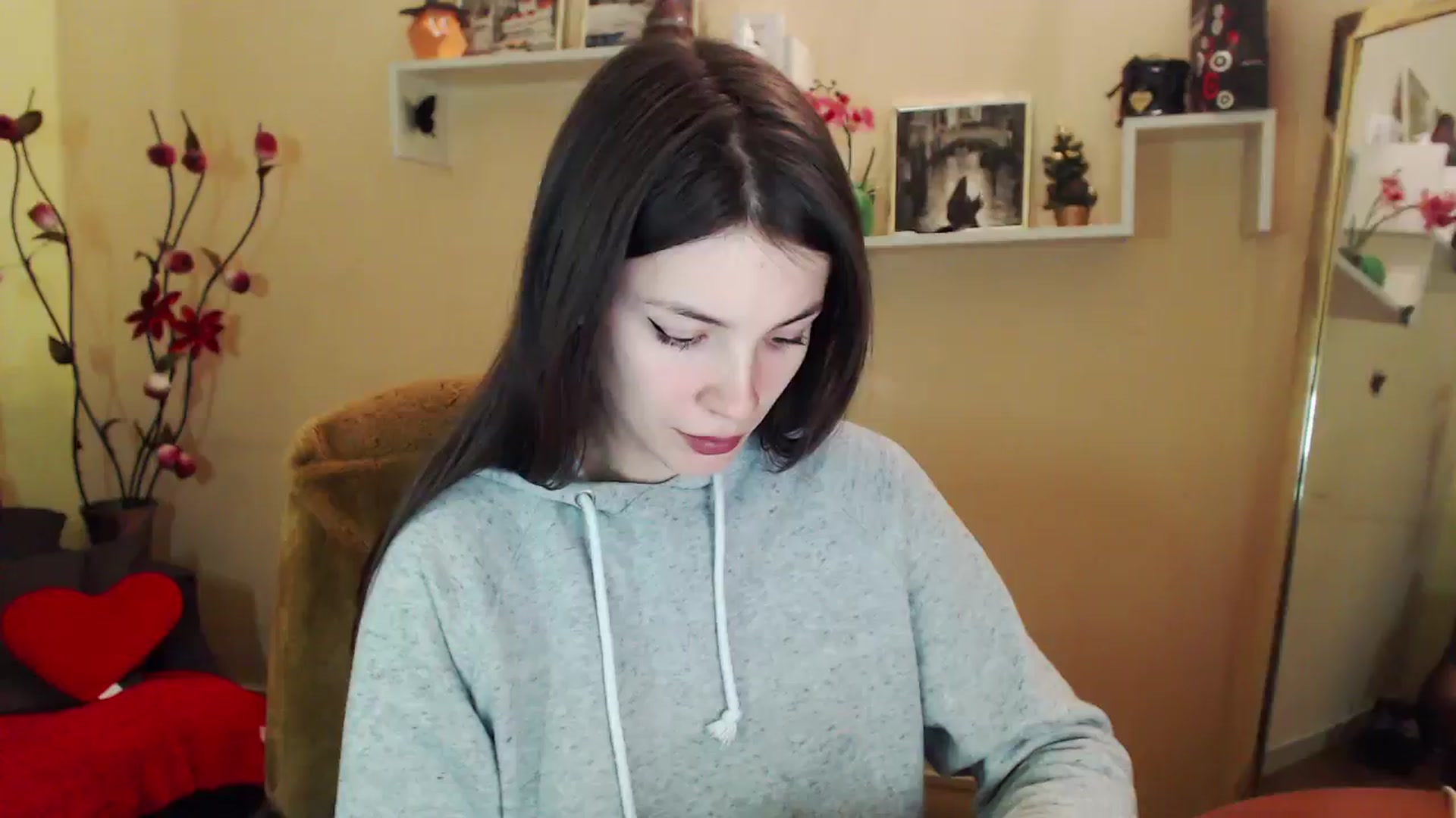 Gallery image thumbnail from MiaRoony's myfreecams stream on, 01/18/2026, 13:26 image 2 of 20