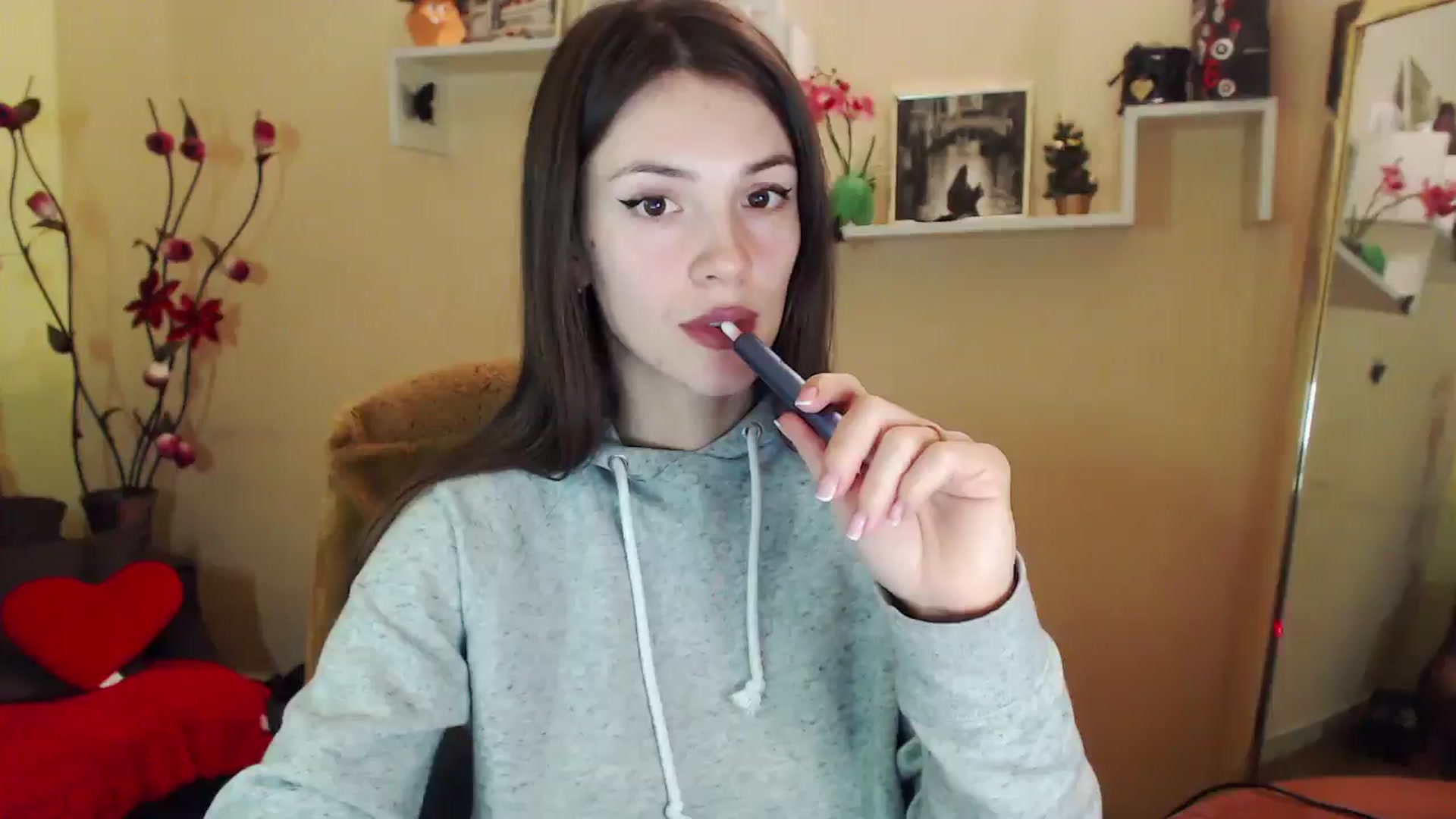 Gallery image thumbnail from MiaRoony's myfreecams stream on, 01/18/2026, 13:26 image 10 of 20