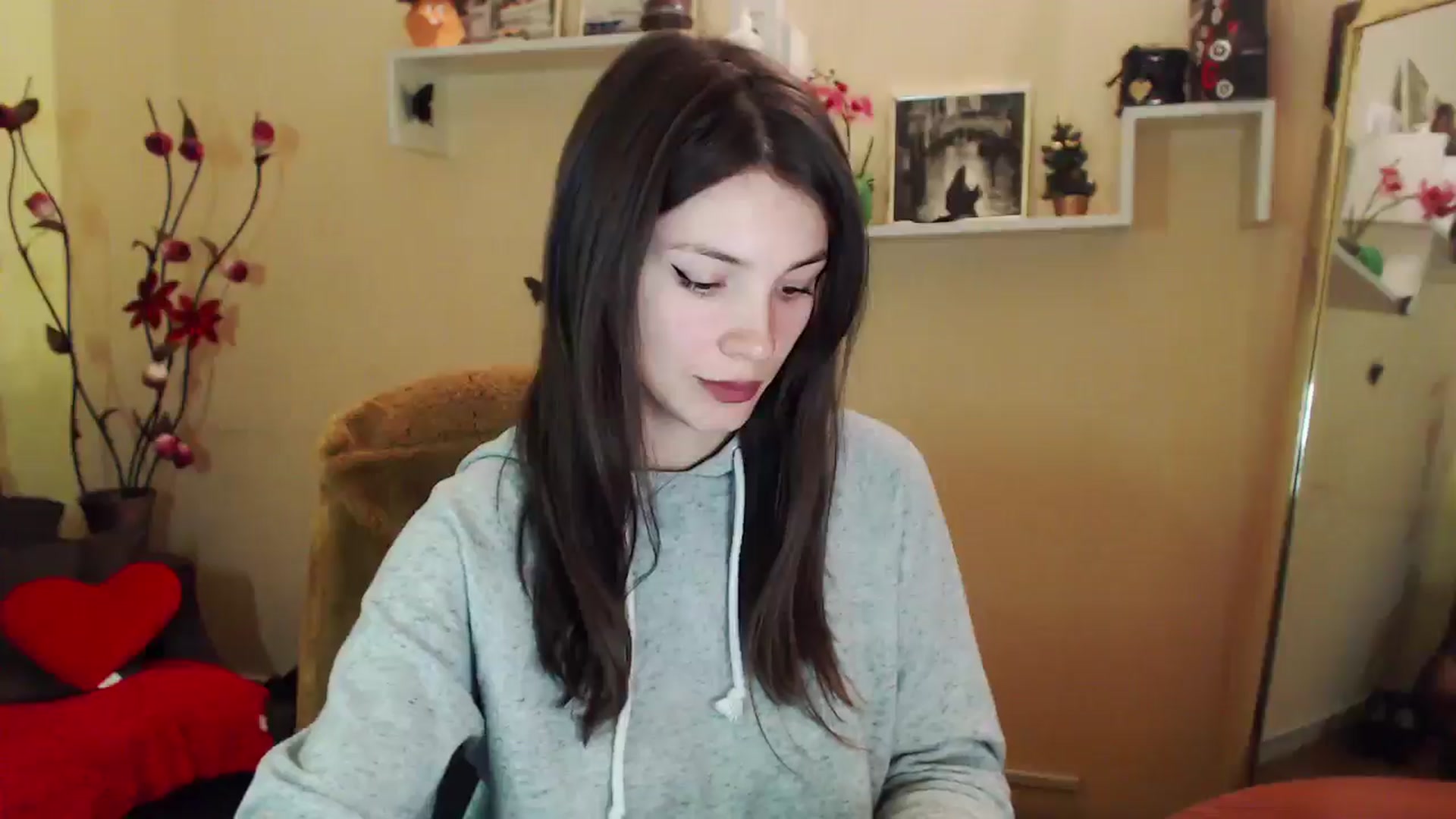 Gallery image thumbnail from MiaRoony's myfreecams stream on, 01/18/2026, 13:26 image 12 of 20