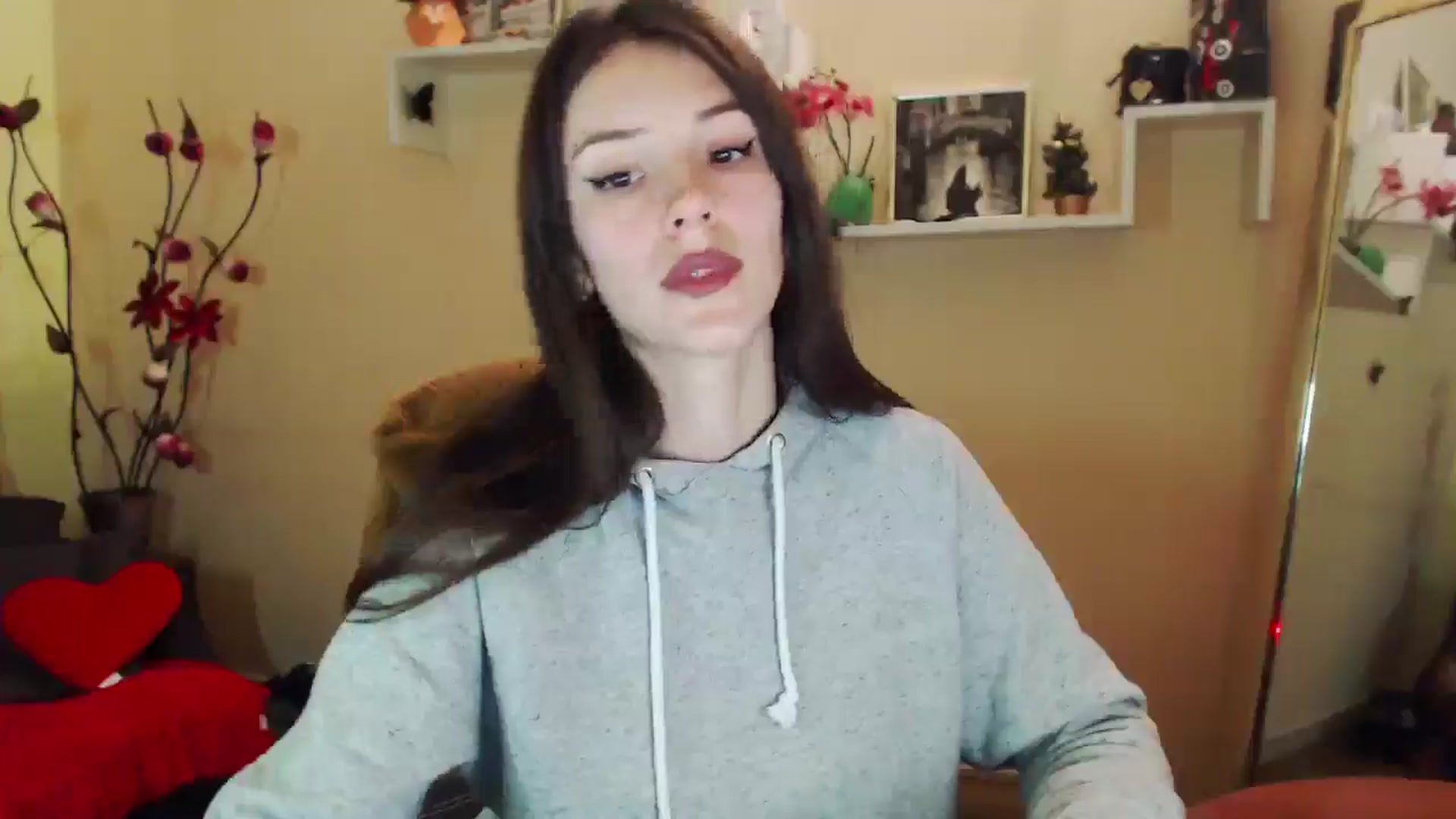 Gallery image thumbnail from MiaRoony's myfreecams stream on, 01/18/2026, 13:26 image 15 of 20