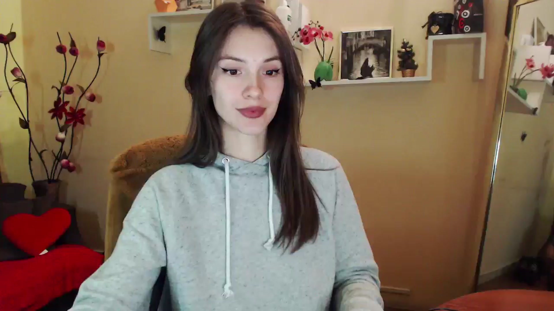 Gallery image thumbnail from MiaRoony's myfreecams stream on, 01/21/2026, 13:03 image 11 of 20