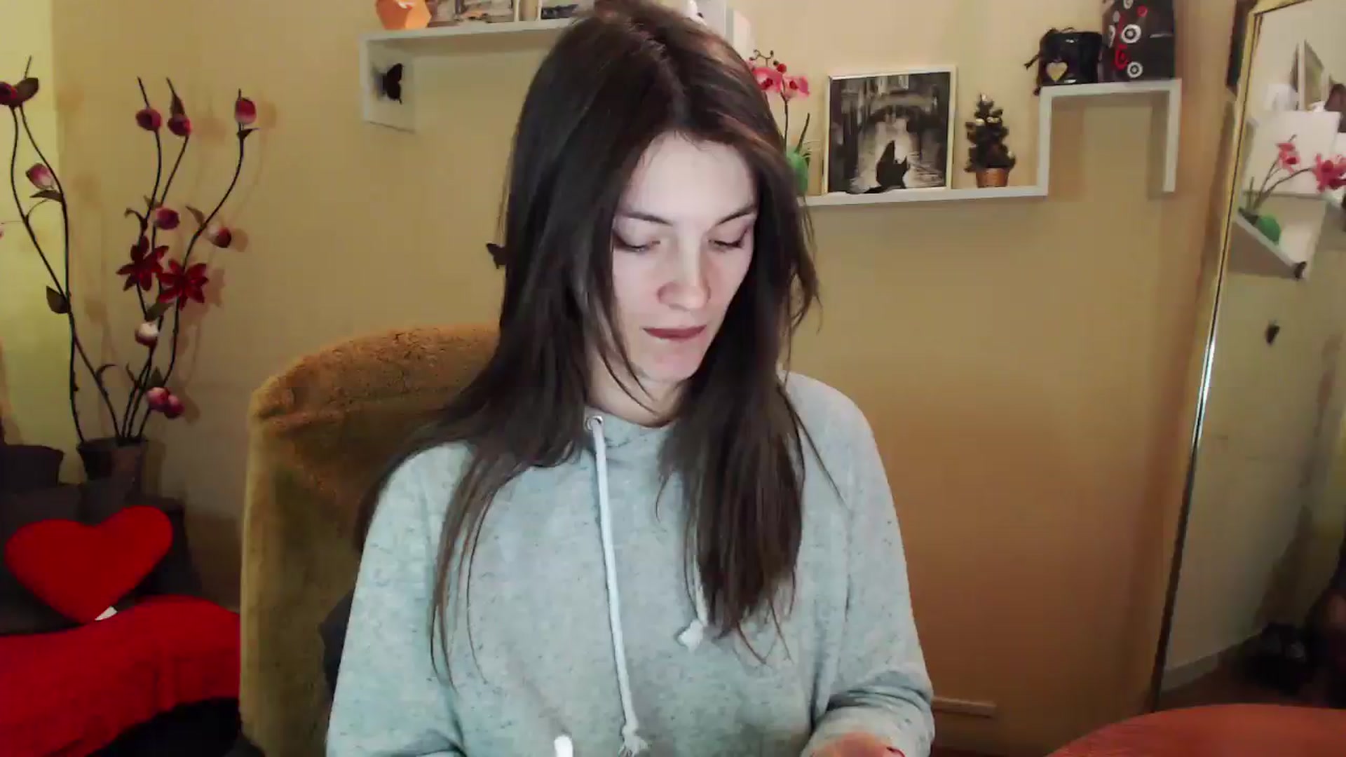 Gallery image thumbnail from MiaRoony's myfreecams stream on, 01/21/2026, 13:03 image 13 of 20