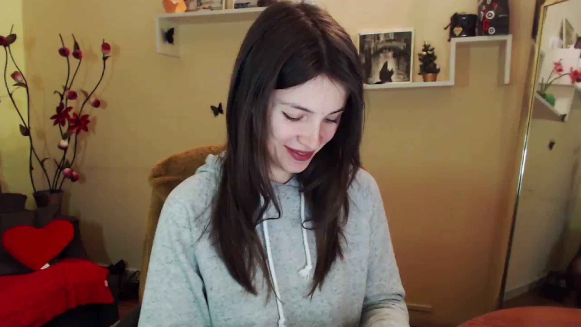Gallery image thumbnail from MiaRoony's myfreecams stream on, 01/22/2026, 12:03 image 10 of 20