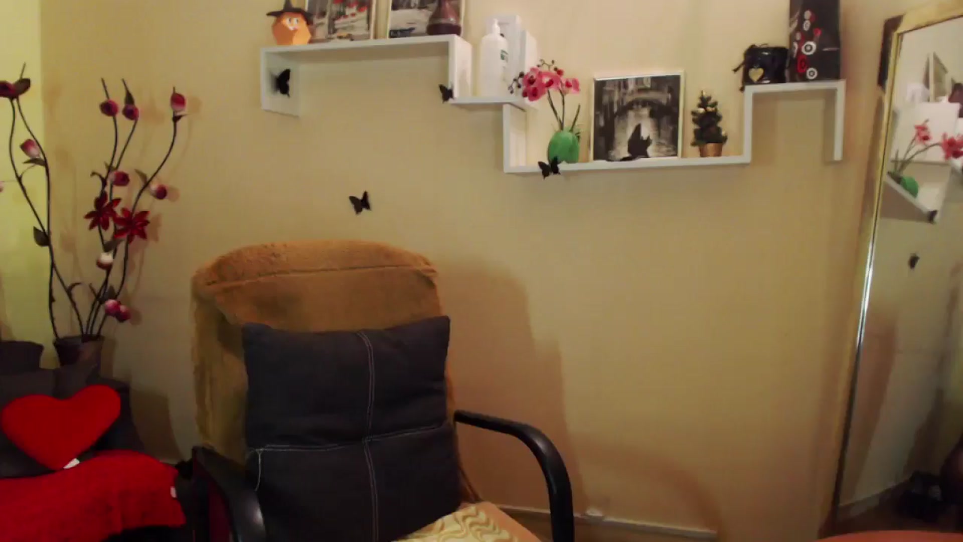 Gallery image thumbnail from MiaRoony's myfreecams stream on, 01/22/2026, 12:03 image 1 of 20