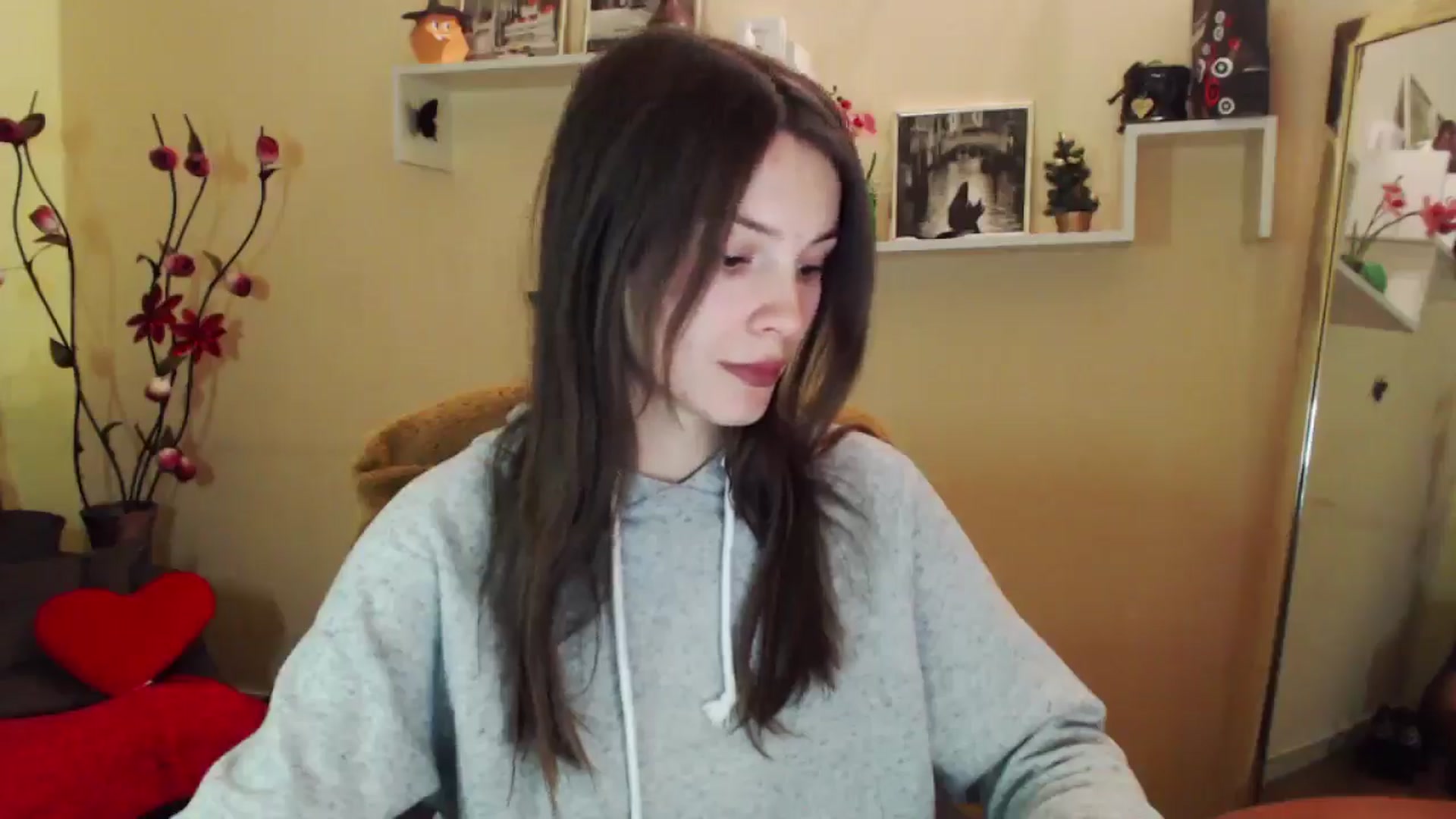 Gallery image thumbnail from MiaRoony's myfreecams stream on, 01/25/2026, 13:49 image 12 of 20