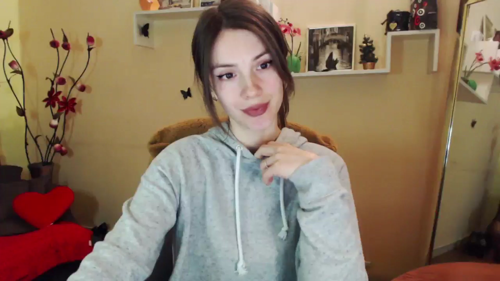 Gallery image thumbnail from MiaRoony's myfreecams stream on, 01/25/2026, 13:49 image 2 of 20