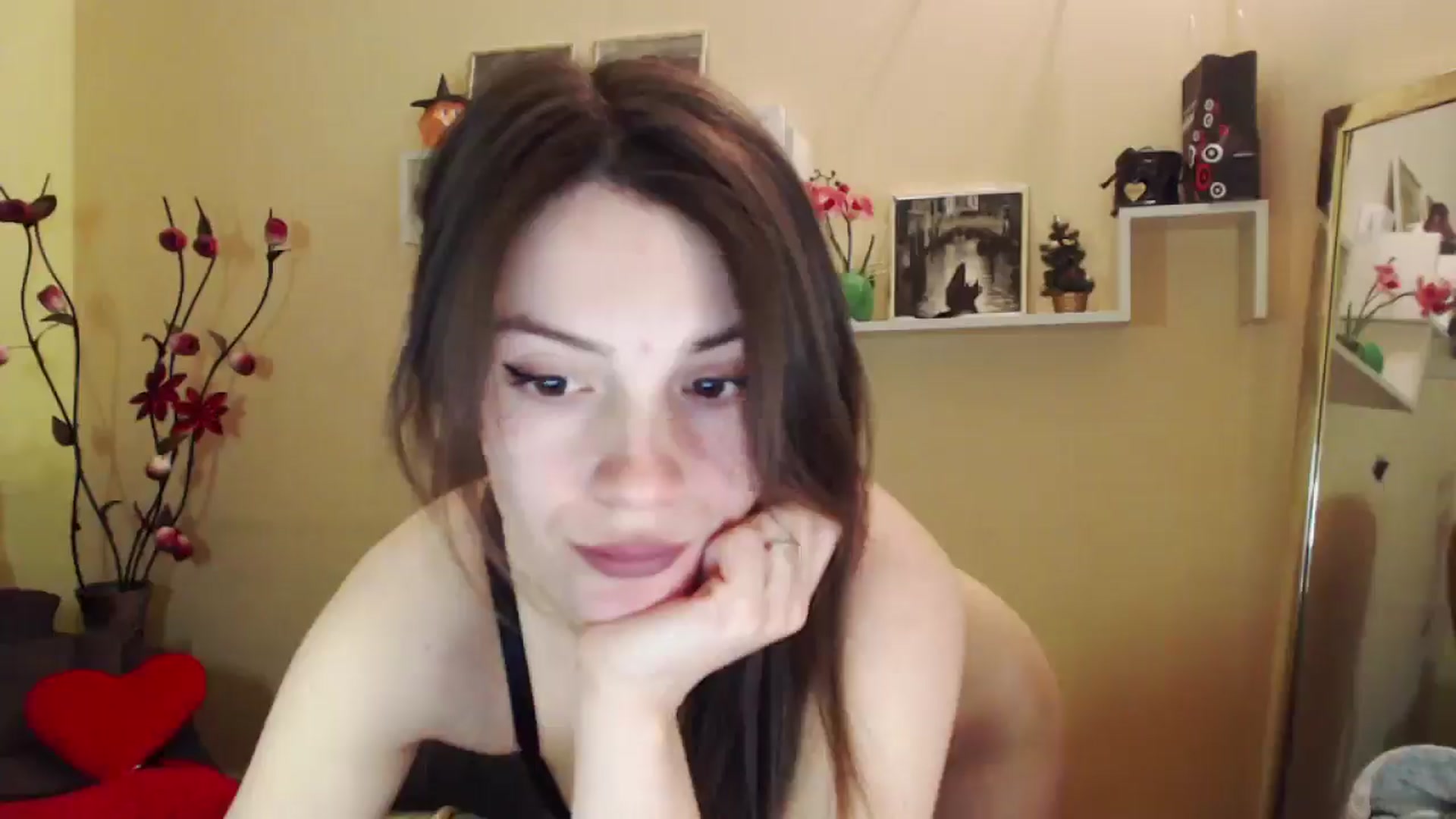 Gallery image thumbnail from MiaRoony's myfreecams stream on, 01/25/2026, 13:49 image 5 of 20