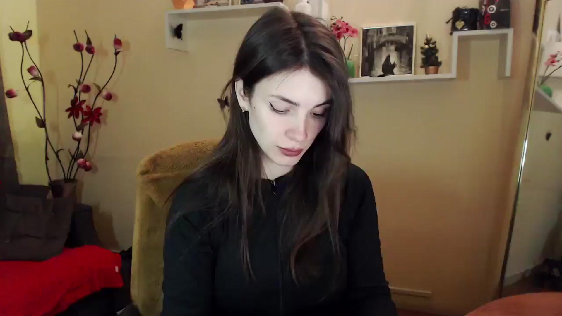 Gallery image thumbnail from MiaRoony's myfreecams stream on, 02/16/2026, 12:10 image 14 of 20