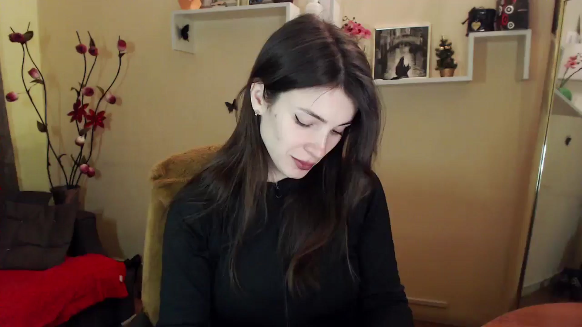 Gallery image thumbnail from MiaRoony's myfreecams stream on, 02/16/2026, 12:10 image 12 of 20
