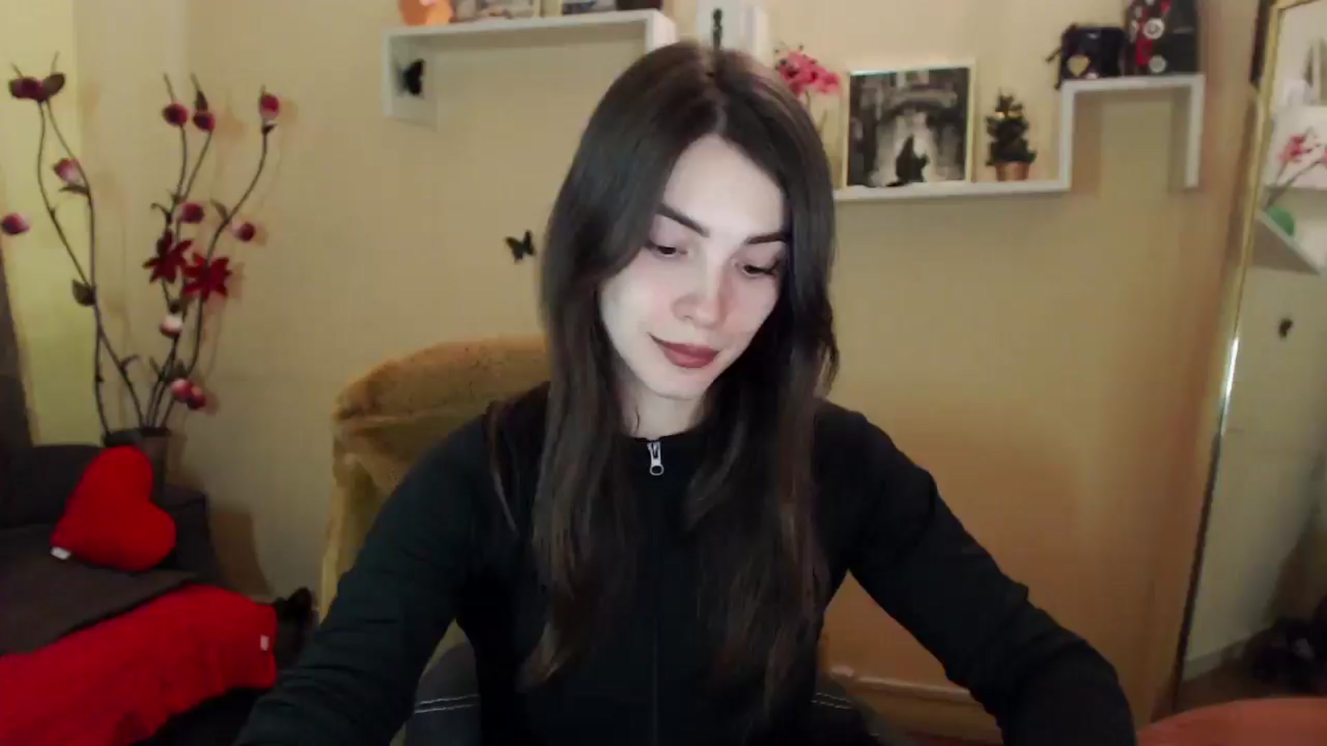 Gallery image thumbnail from MiaRoony's myfreecams stream on, 02/22/2026, 13:12 image 10 of 20