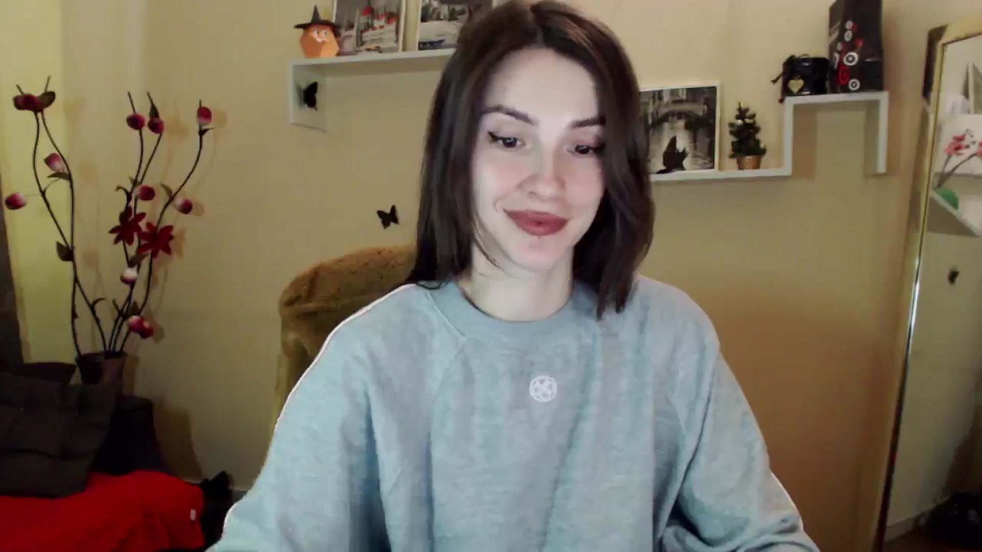 Gallery image thumbnail from MiaRoony's myfreecams stream on, 03/01/2026, 12:48 image 9 of 20