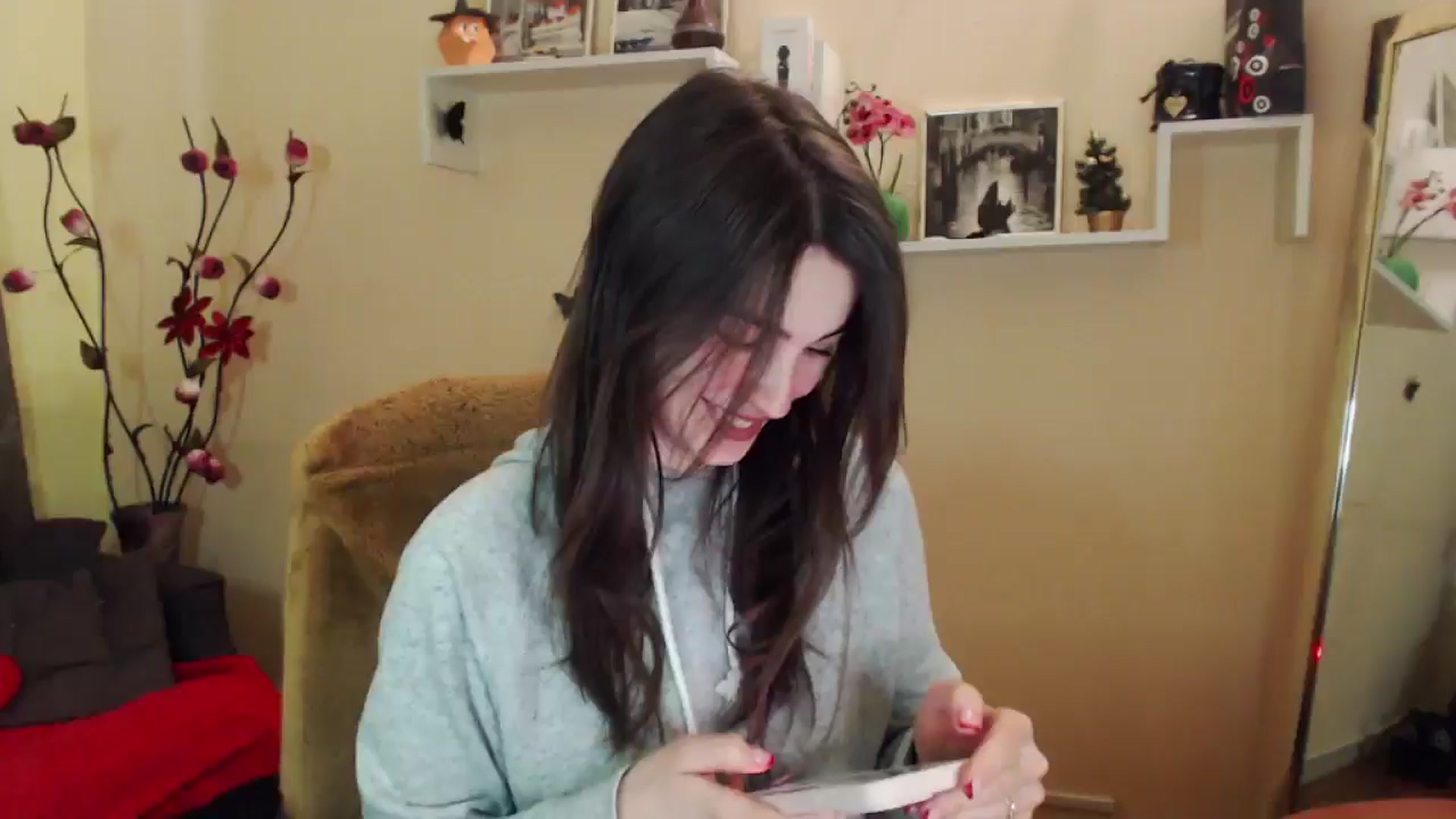 Gallery image thumbnail from MiaRoony's myfreecams stream on, 03/08/2026, 13:37 image 1 of 20