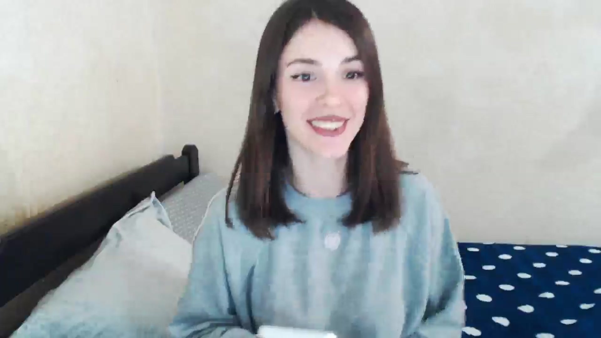 Gallery image thumbnail from MiaRoony's myfreecams stream on, 04/05/2026, 12:38 image 9 of 20