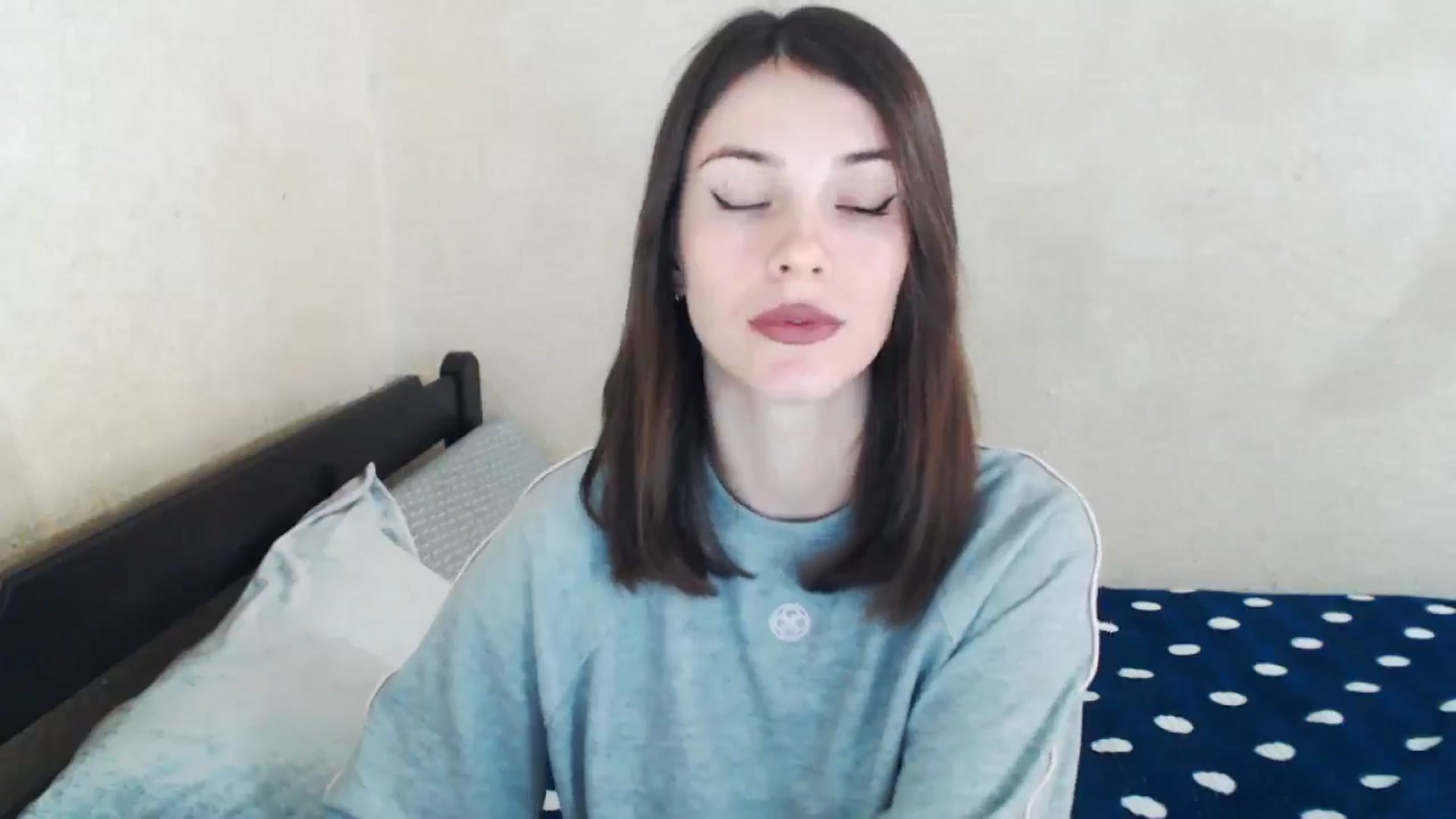 Gallery image thumbnail from MiaRoony's myfreecams stream on, 04/05/2026, 12:38 image 7 of 20