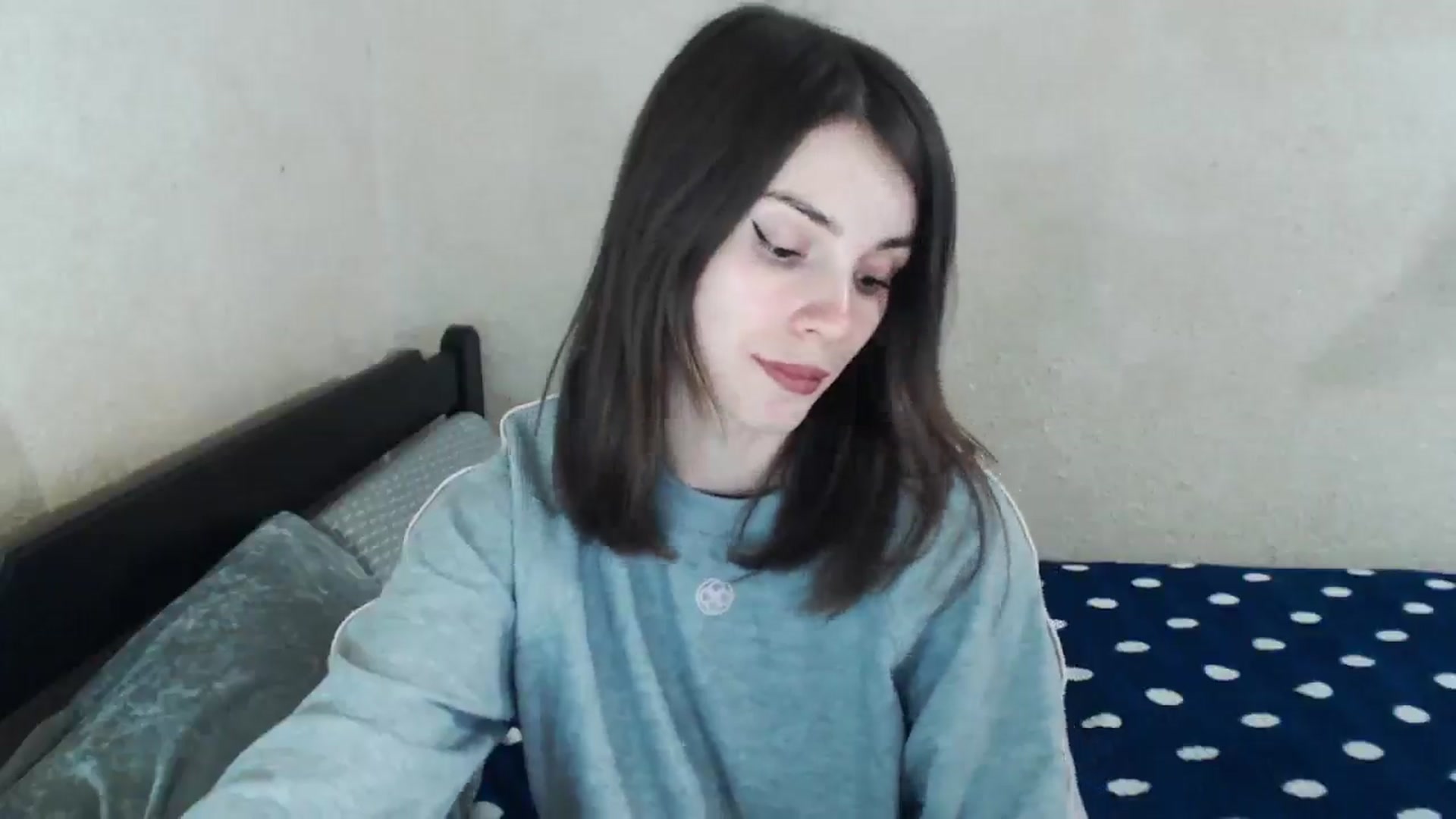Gallery image thumbnail from MiaRoony's myfreecams stream on, 04/05/2026, 16:58 image 9 of 20
