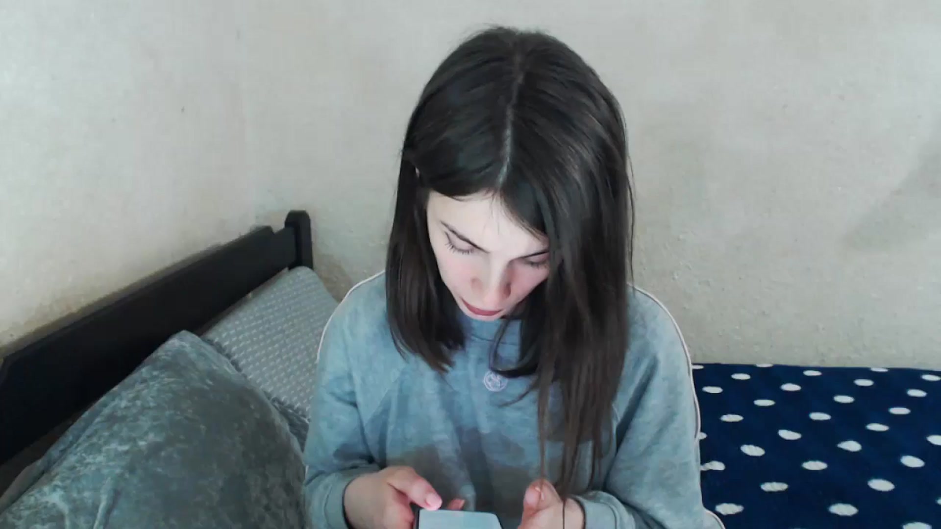 Gallery image thumbnail from MiaRoony's myfreecams stream on, 04/05/2026, 16:58 image 13 of 20